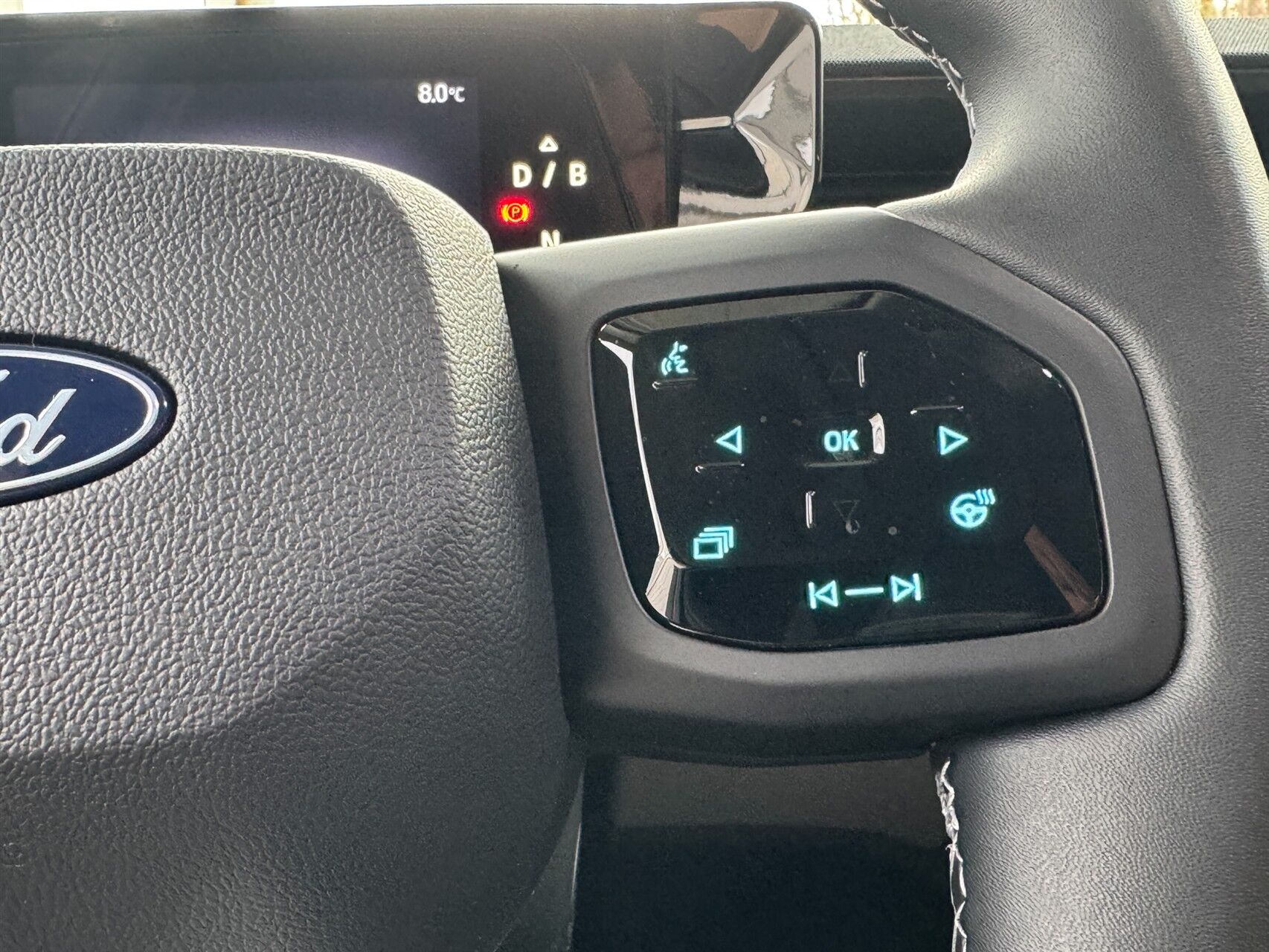 Billede af Ford Explorer EL UR Select RWD 286HK 5d Aut.