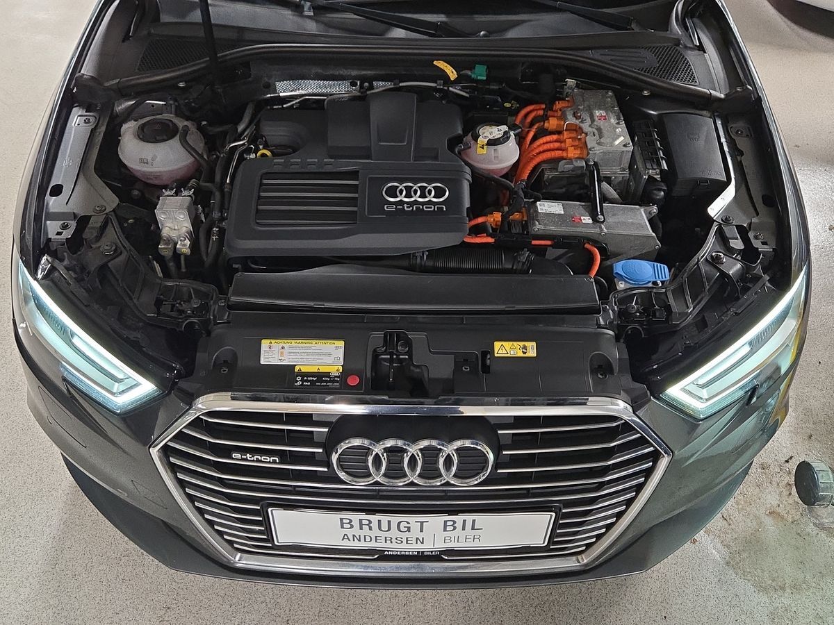 Billede af Audi A3 Sportback 1,4 E-tron  Plugin-hybrid Attraction S Tronic 204HK 5d 6g Aut.