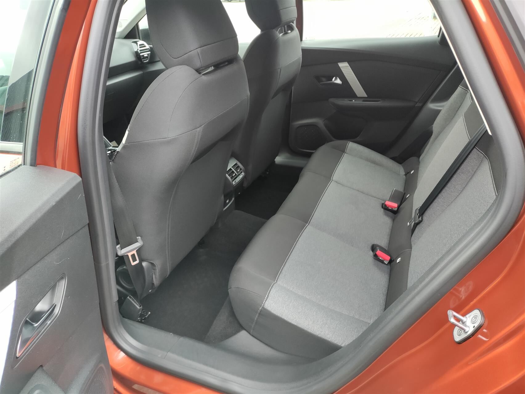 Billede af Citroën C4 1,2 PureTech Feel EAT8 130HK 5d 8g Aut.