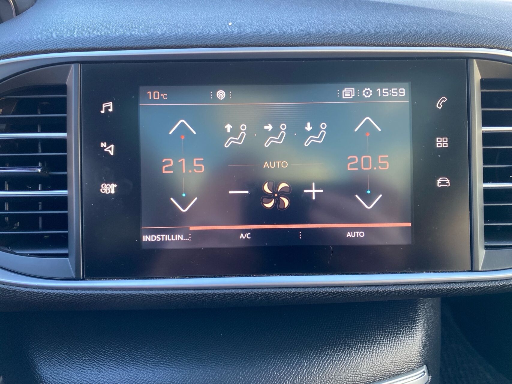 Billede af Peugeot 308 SW 1,5 BlueHDi Selection Sky 130HK Stc 6g