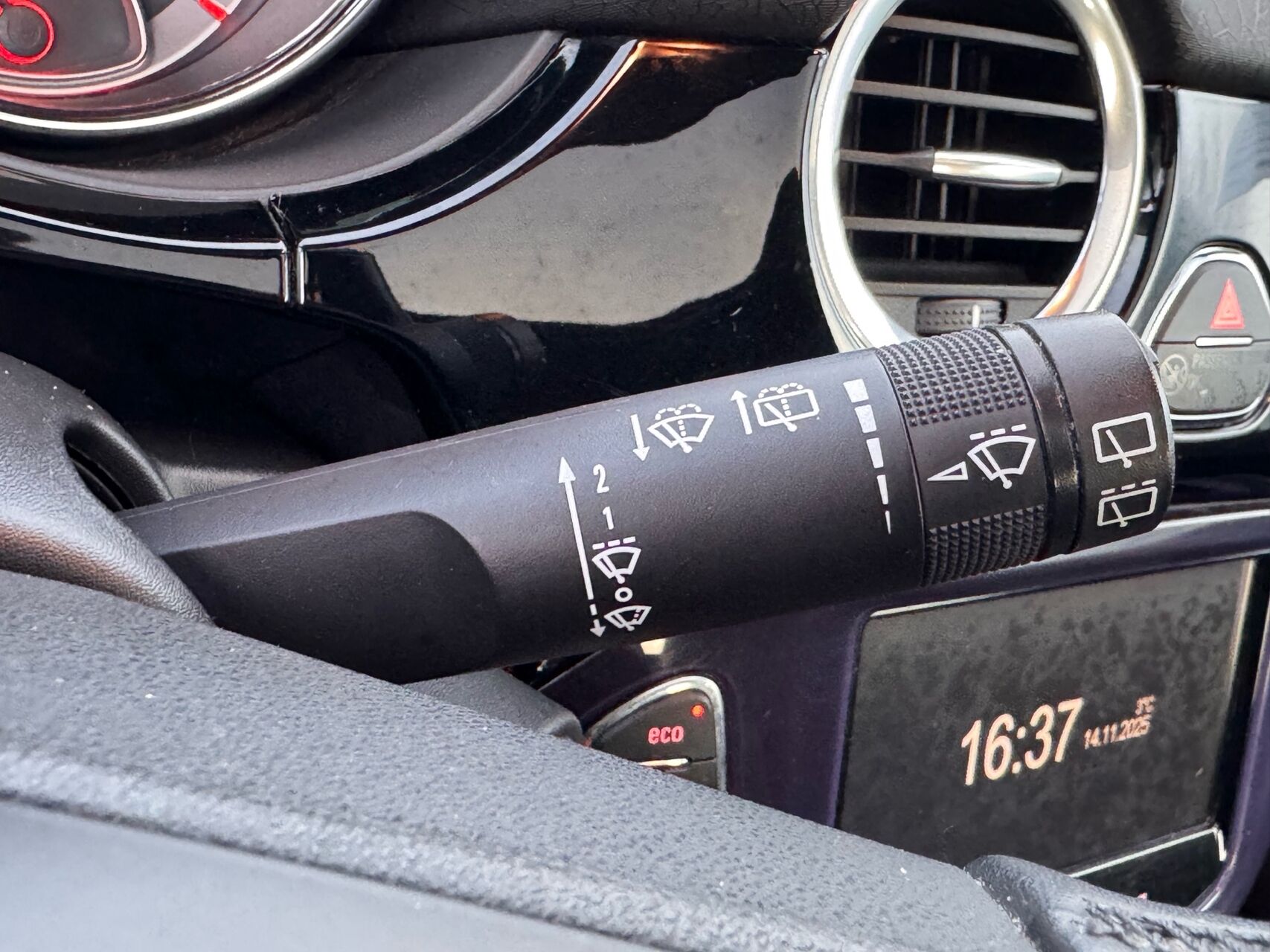 Billede af Opel Adam 1,4 GLAM 87HK 3d