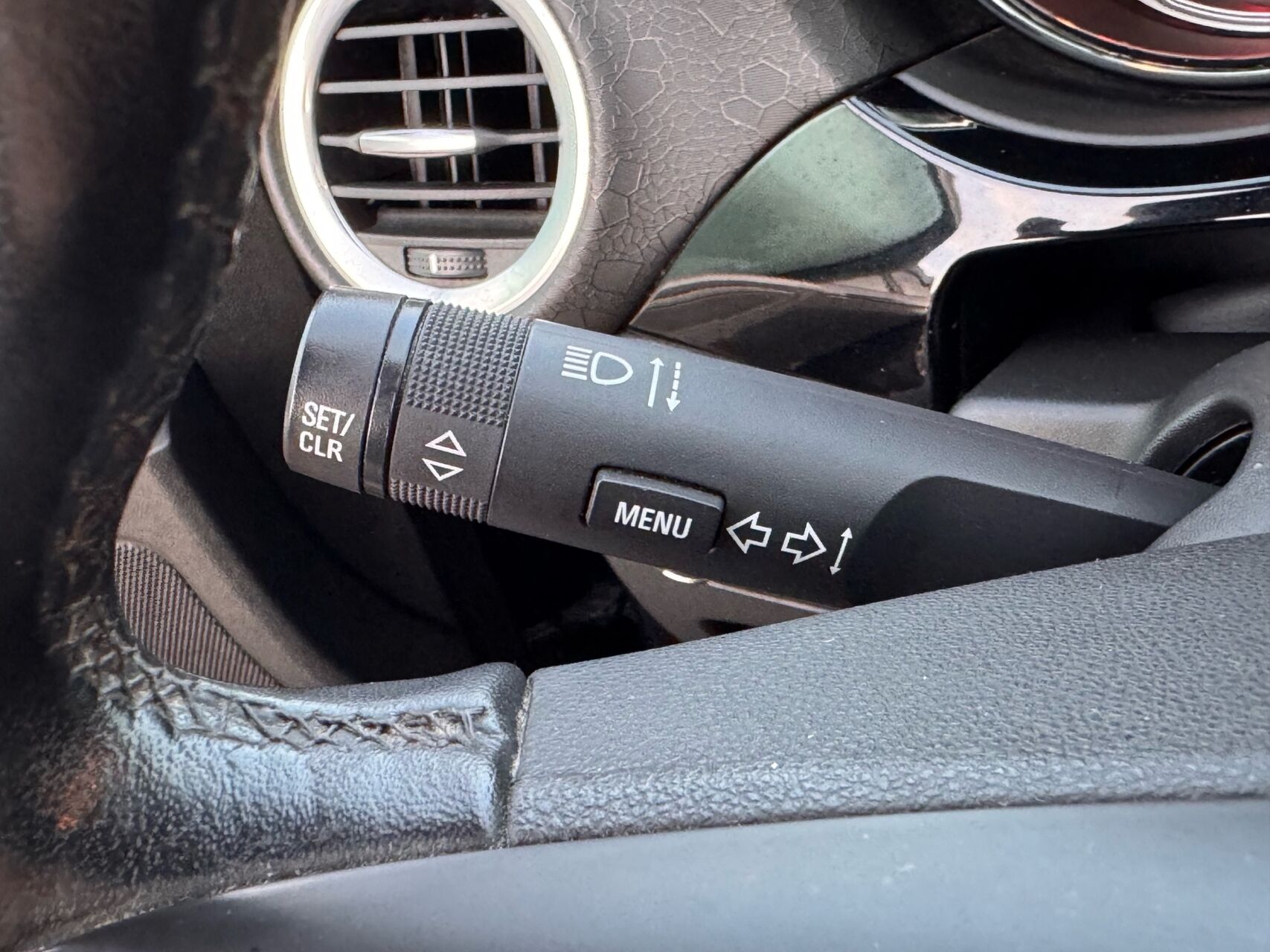 Billede af Opel Adam 1,4 GLAM 87HK 3d