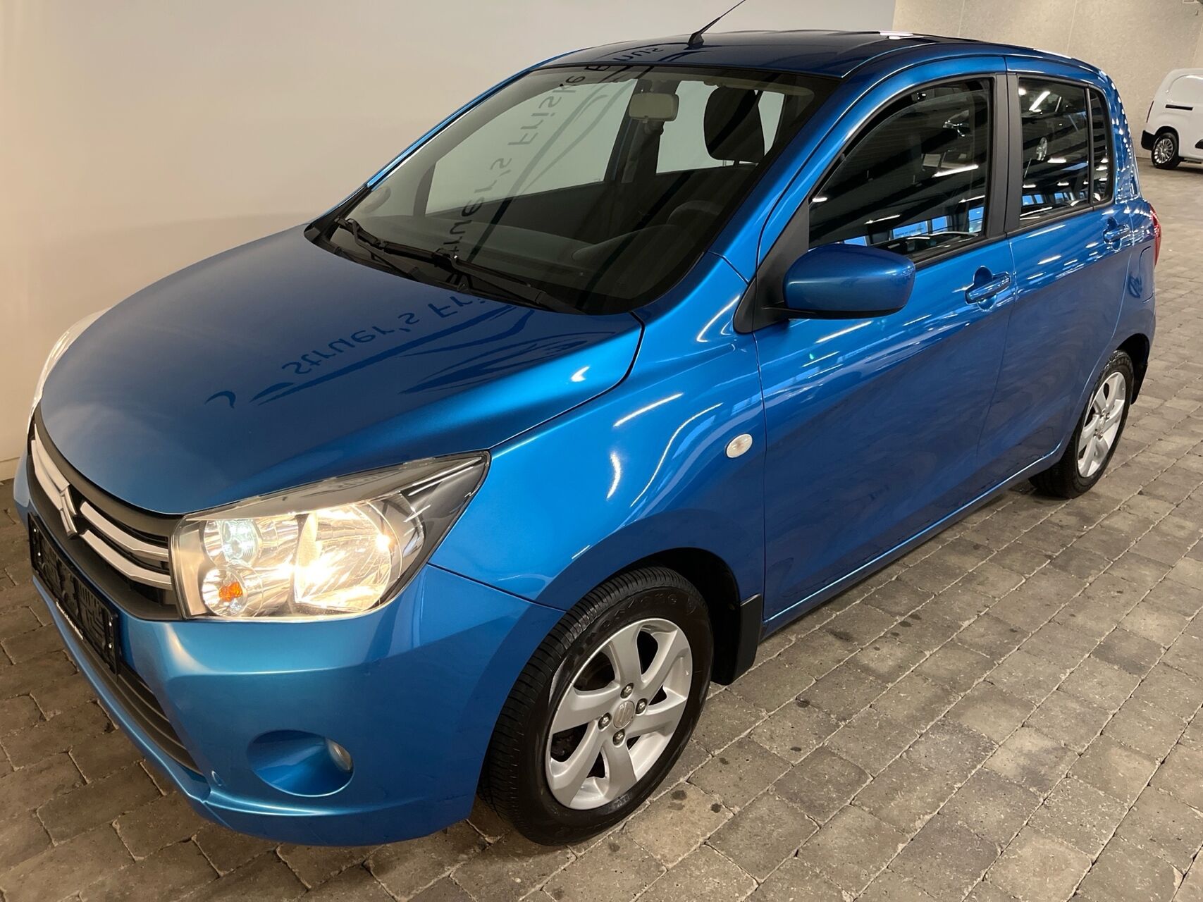 Billede af Suzuki Celerio 1,0 Dualjet 12V Exclusive 68HK 5d