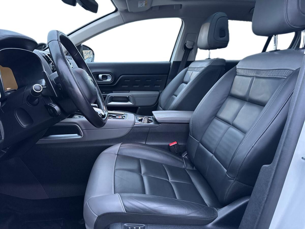 Billede af Citroën C5 Aircross 1,6 Plugin-hybrid Skyline Black Edition EAT8 225HK 5d 8g Aut.