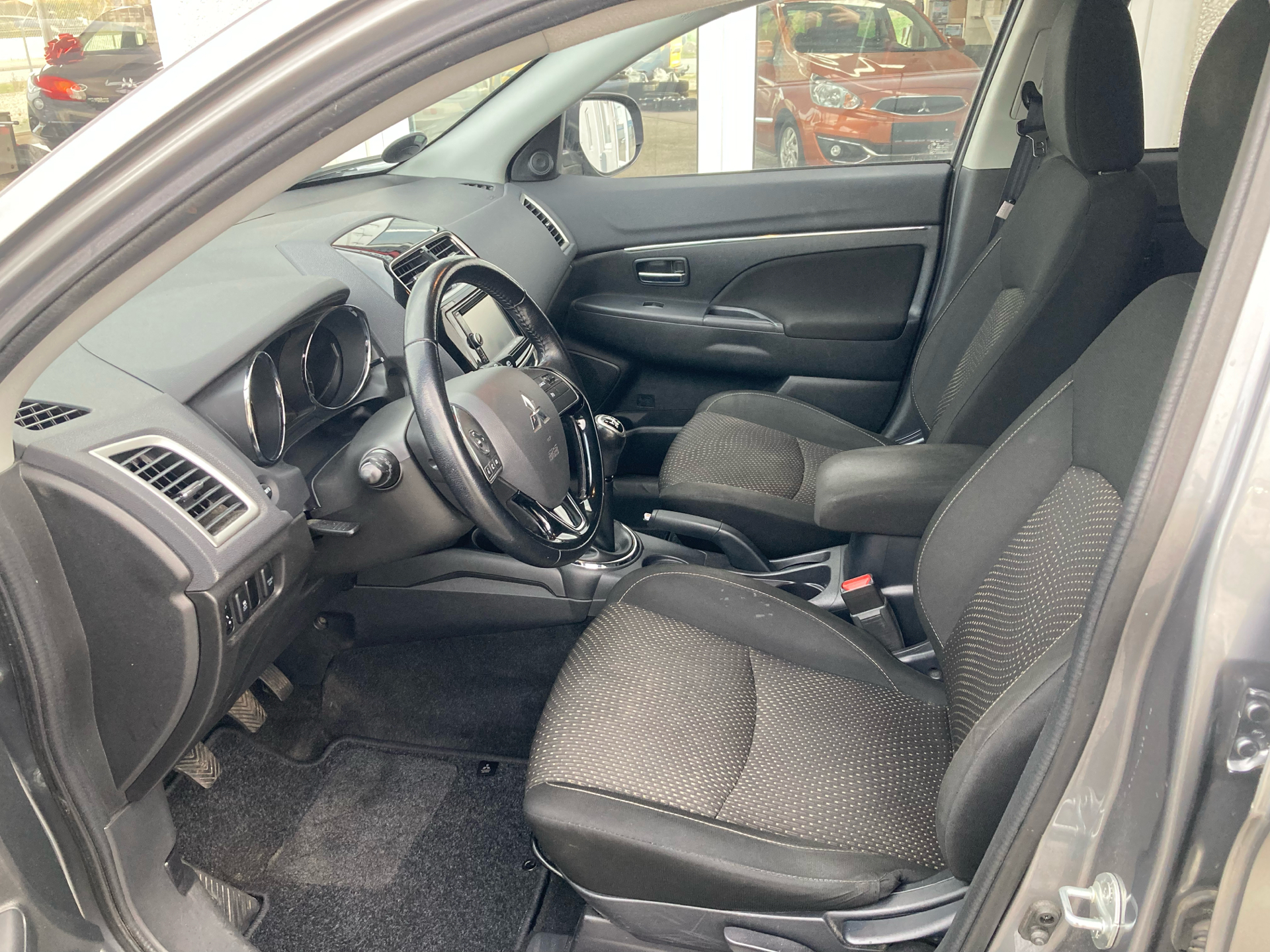 Billede af Mitsubishi ASX 1,6 Invite 117HK 5d