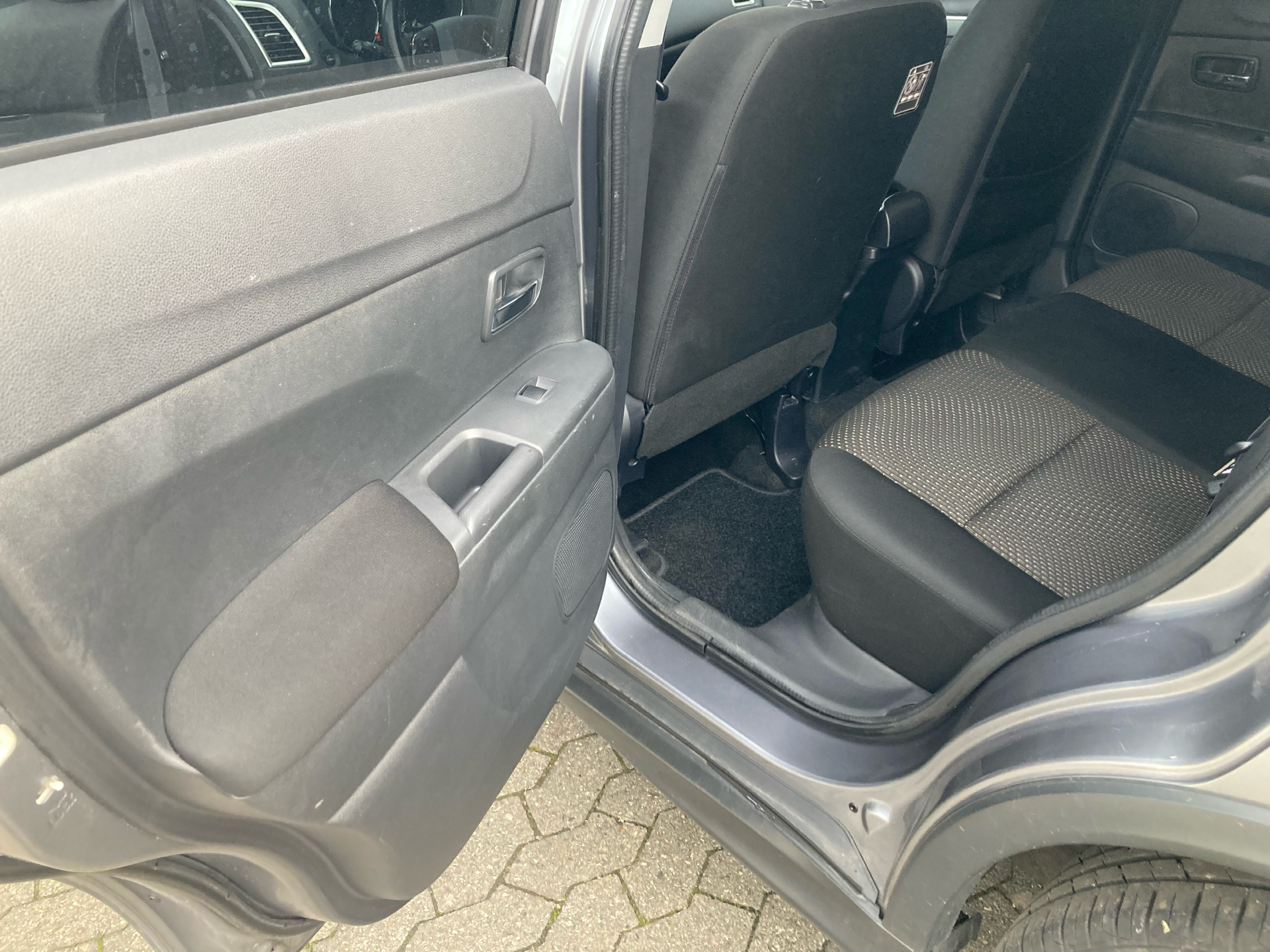 Billede af Mitsubishi ASX 1,6 Invite 117HK 5d