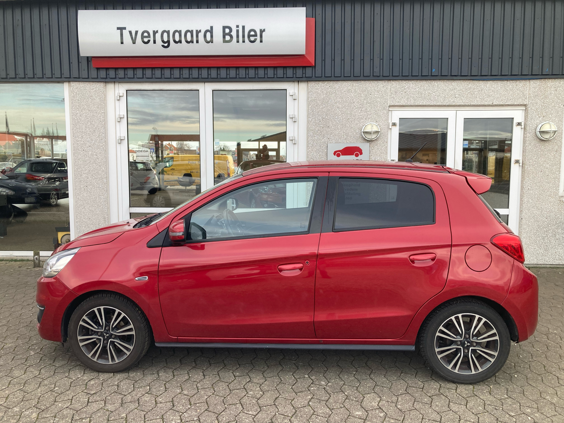 Billede af Mitsubishi Space Star 1,2 Instyle 80HK 5d