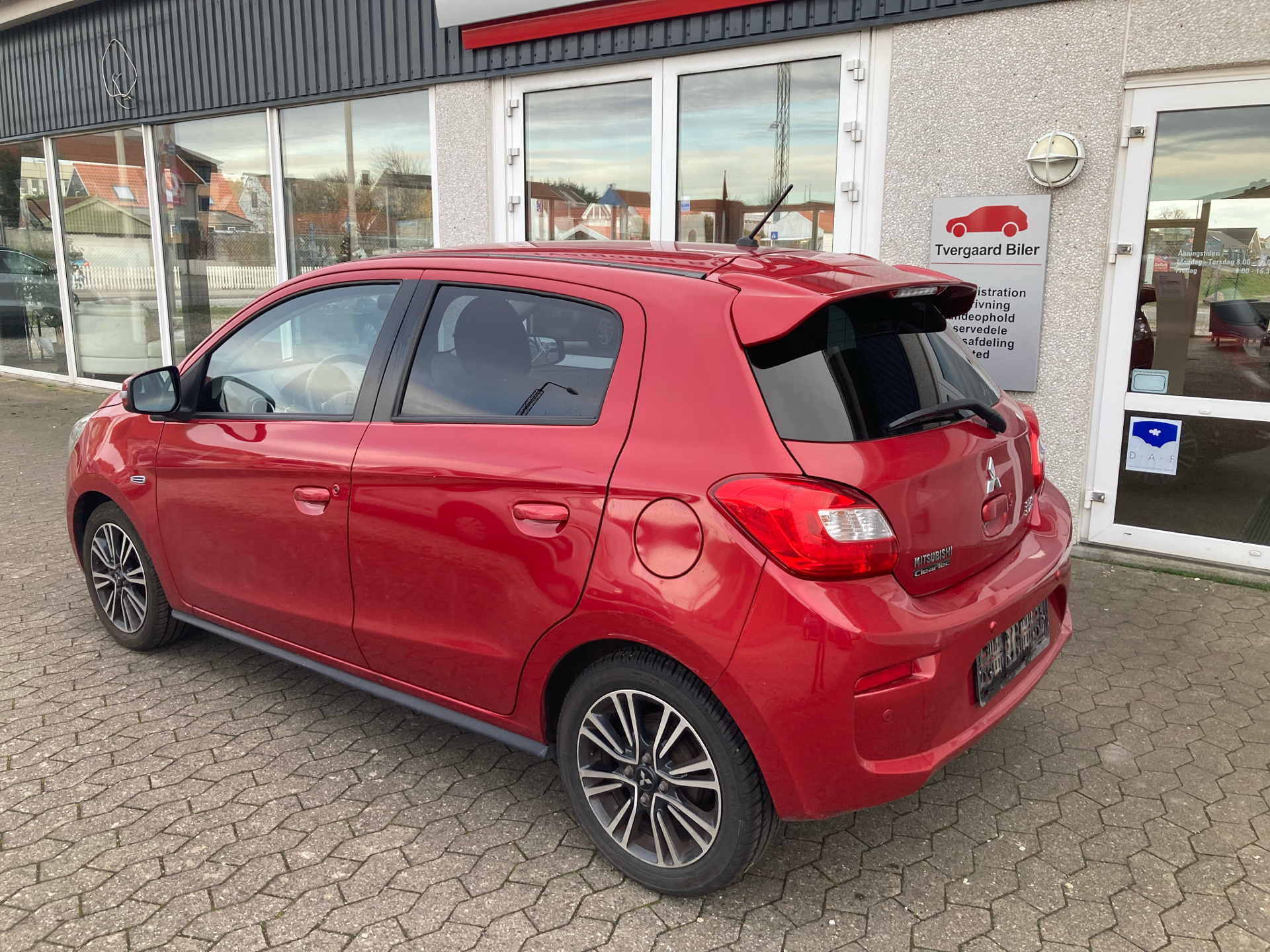 Billede af Mitsubishi Space Star 1,2 Instyle 80HK 5d