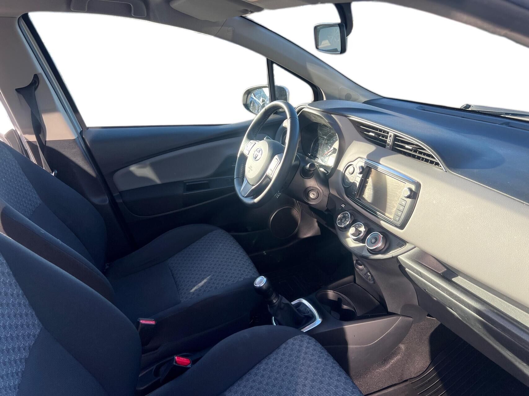 Billede af Toyota Yaris 1,0 VVT-I T2 69HK 5d