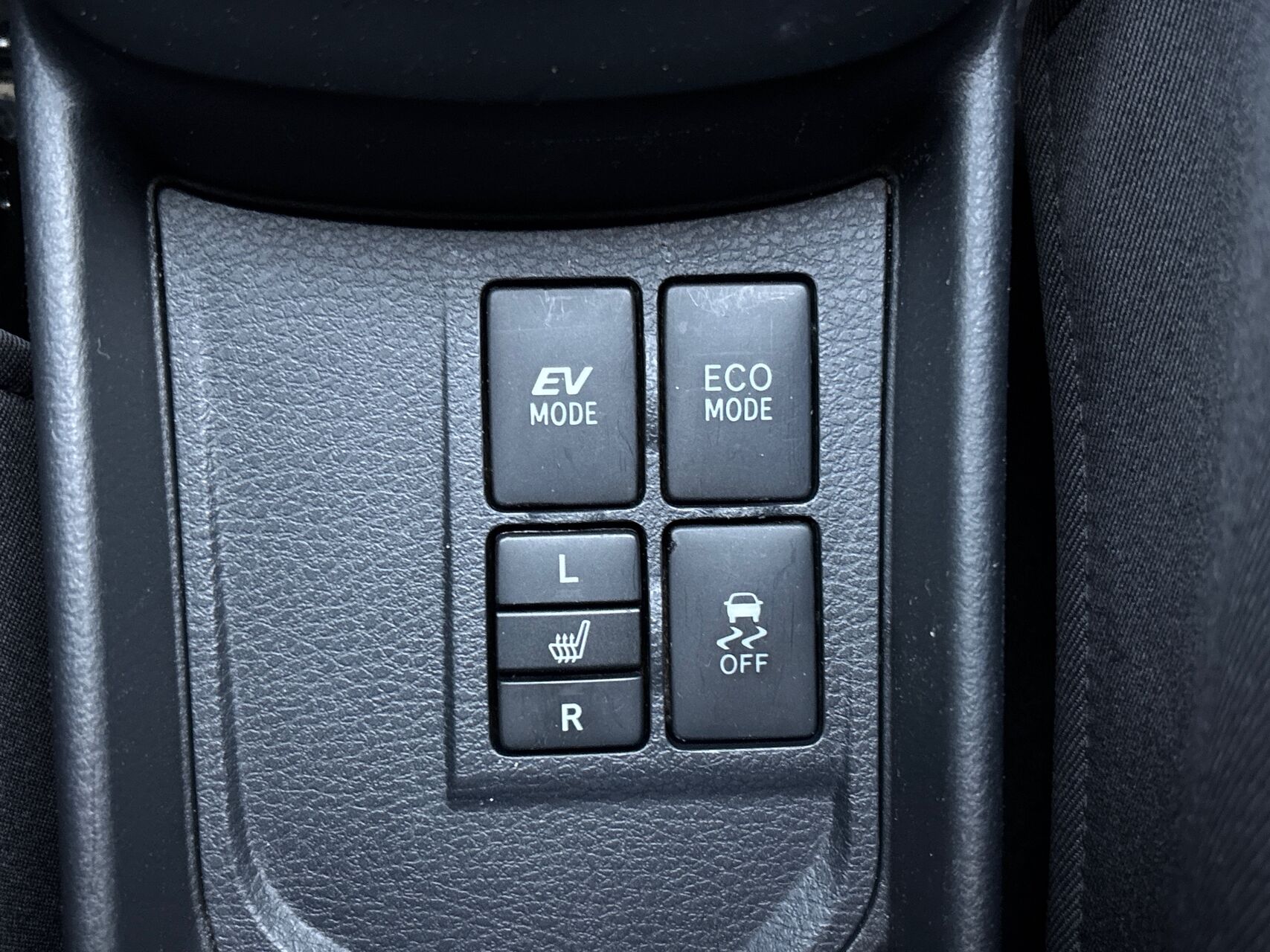 Billede af Toyota Yaris 1,5 Hybrid H2 Exclusive E-CVT 100HK 5d Trinl. Gear