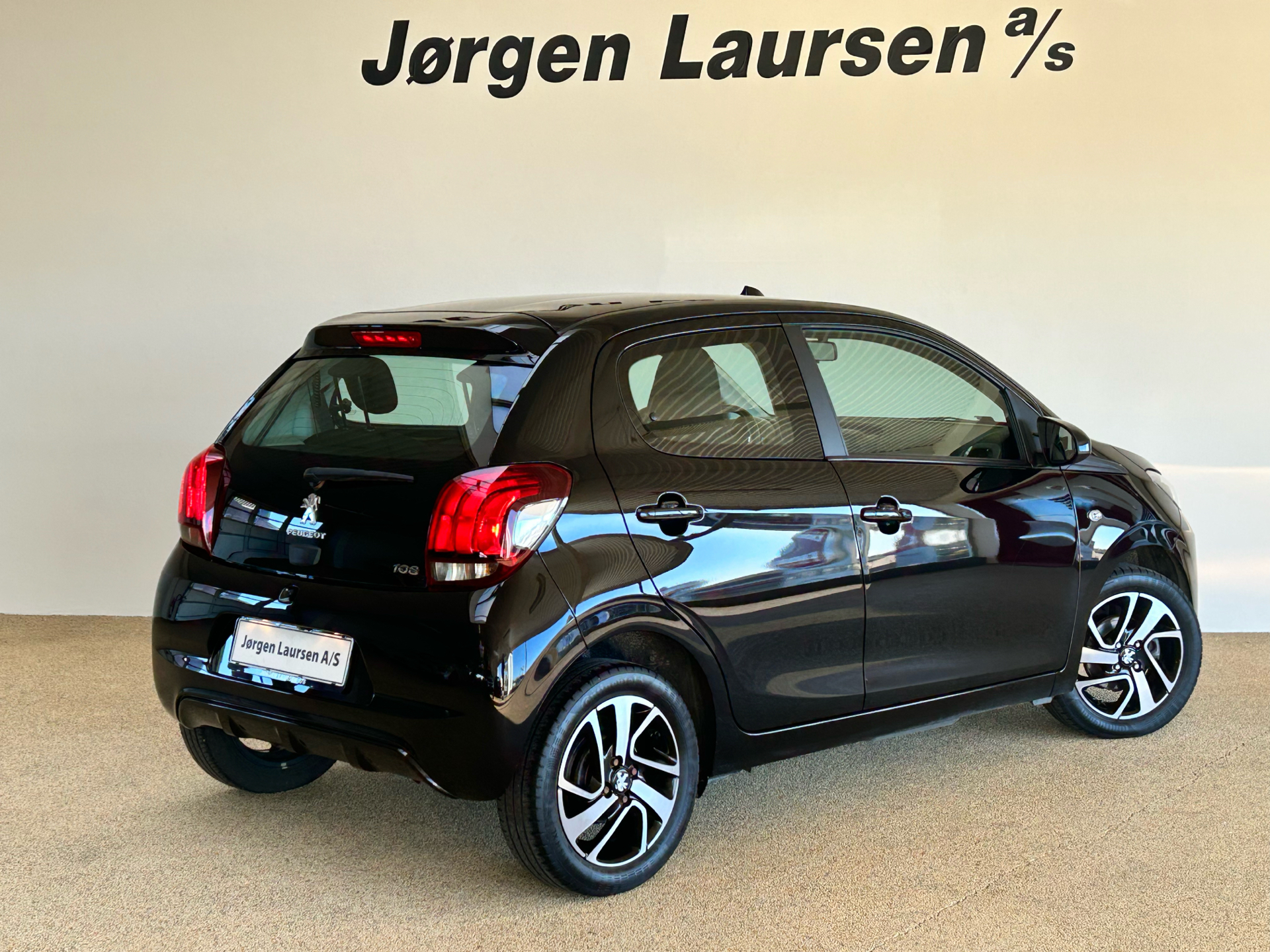 Billede af Peugeot 108 1,0 e-Vti Allure+ 72HK 5d