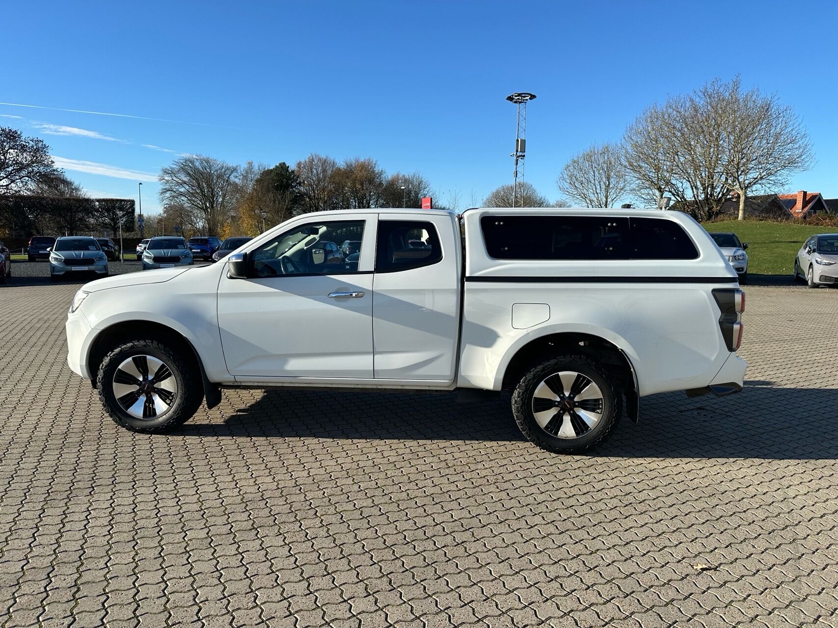 Billede af Isuzu D-max Extended Cab Premium 1,9 D 4WD 163HK Pick-Up Man. 