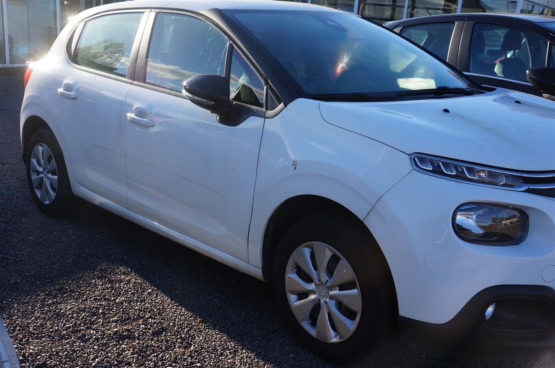 Billede af Citroën C3 1,2 PureTech Iconic Limited start/stop 82HK 5d