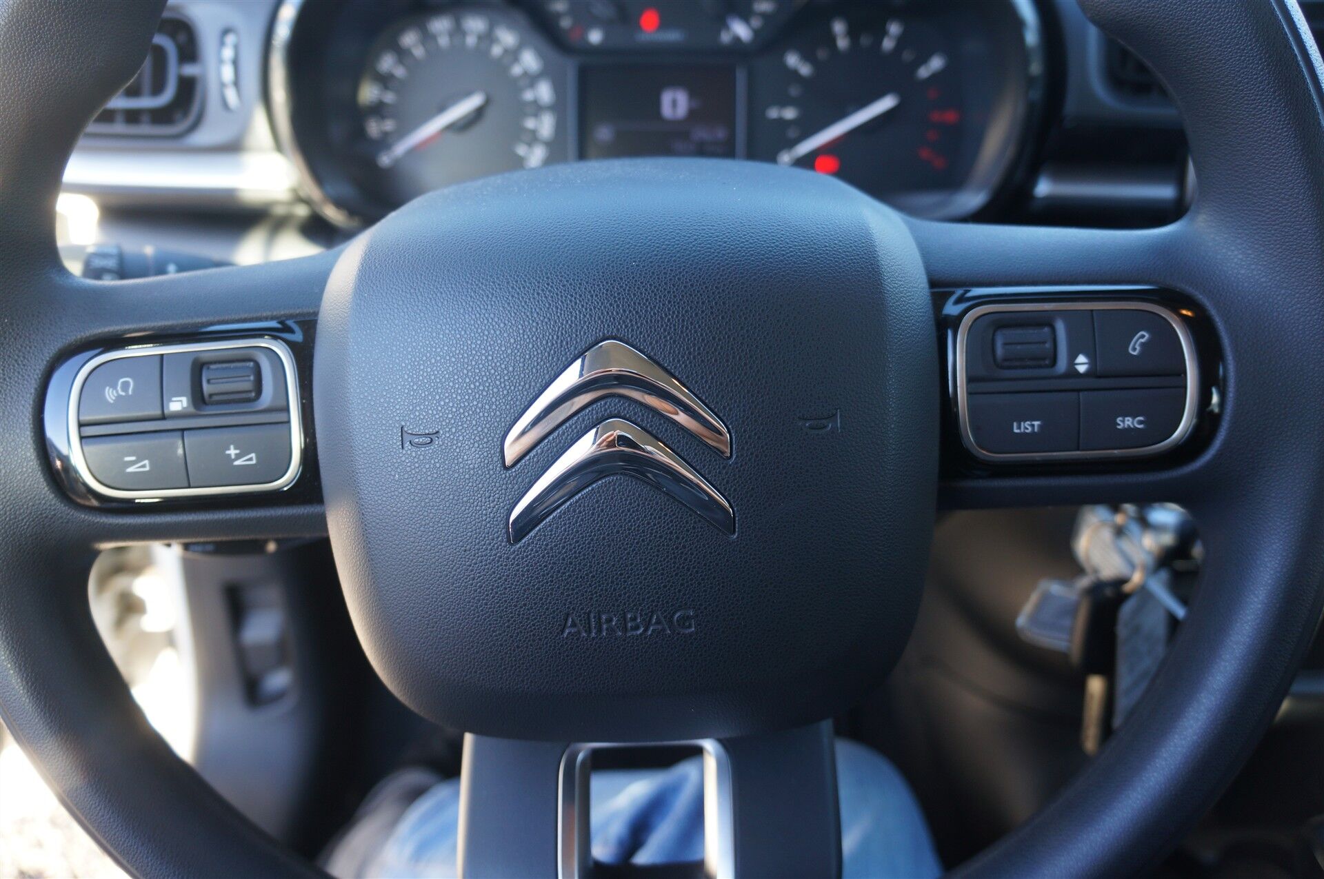 Billede af Citroën C3 1,2 PureTech Iconic Limited start/stop 82HK 5d