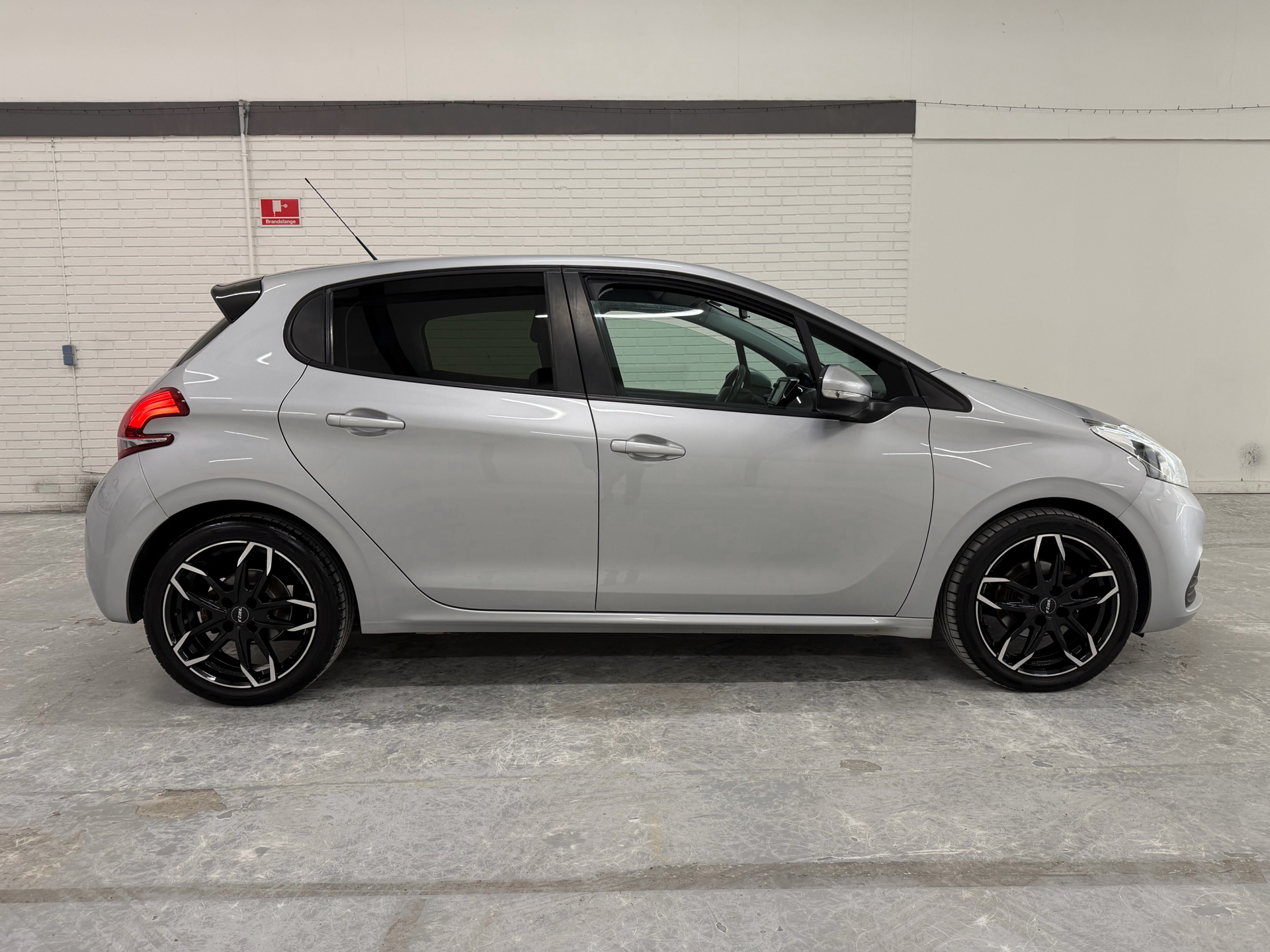 Billede af Peugeot 208 1,6 BlueHDi Active+ 100HK 5d