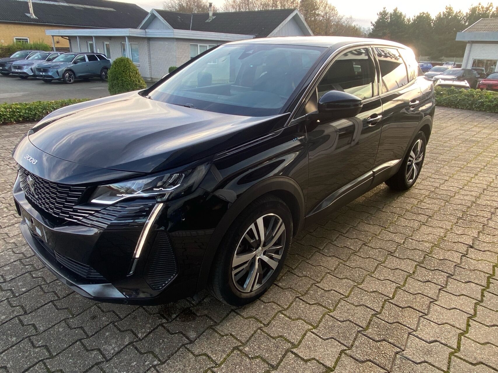 Billede af Peugeot 3008 1,6 PureTech  Plugin-hybrid Performance Sport EAT8 225HK 5d 8g Aut.