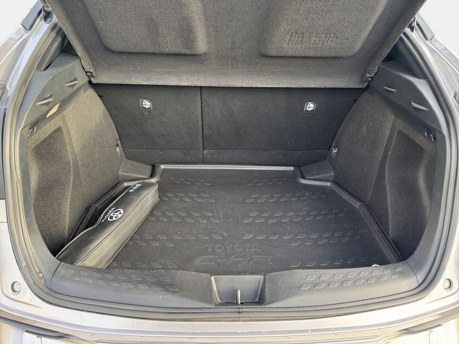 Billede af Toyota C-HR 1,8 Hybrid C-HIC LED Multidrive S 122HK 5d Aut.