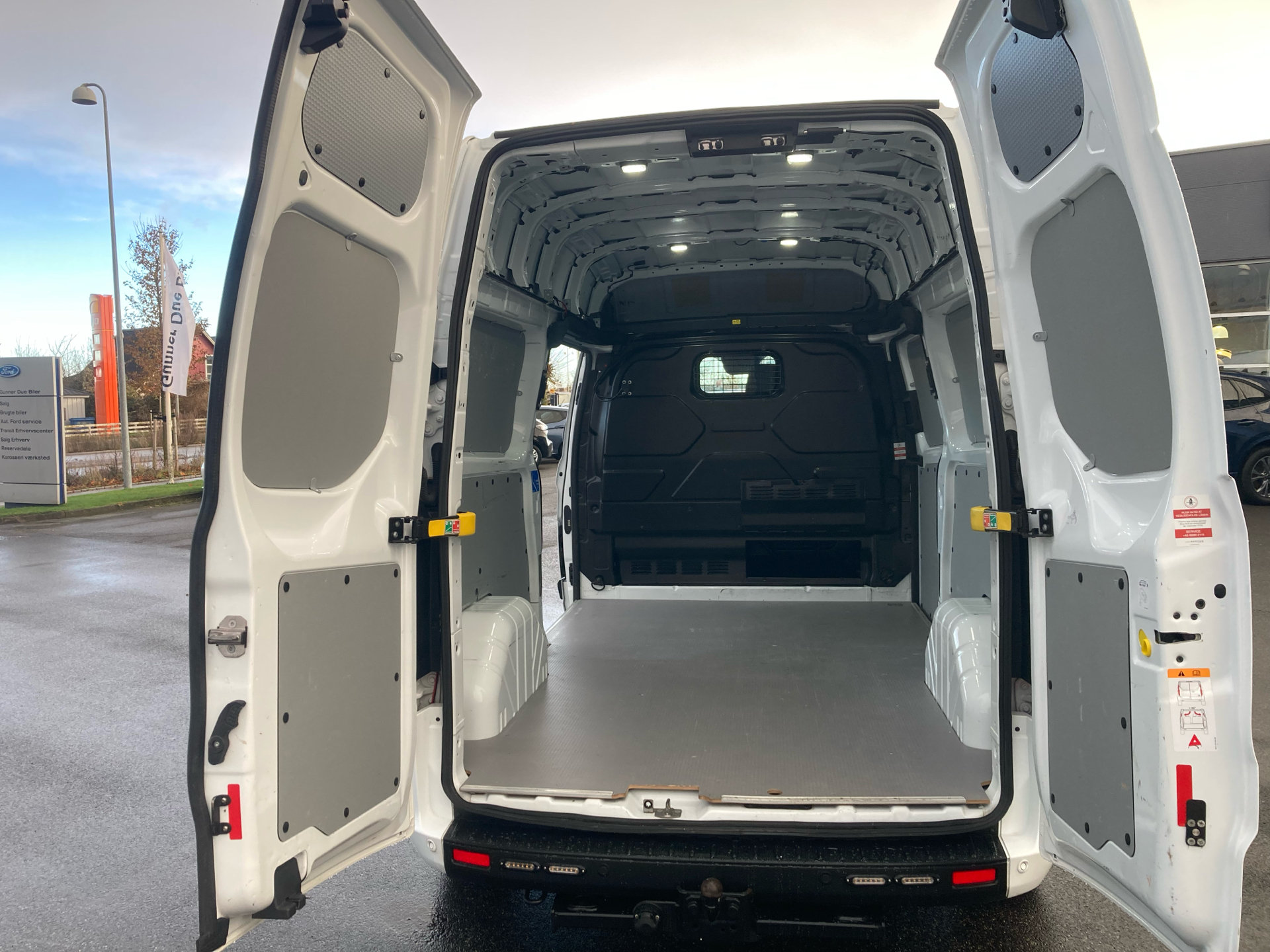 Billede af Ford Transit Custom 300 L2H2 2,0 TDCi Trend 170HK Van 6g