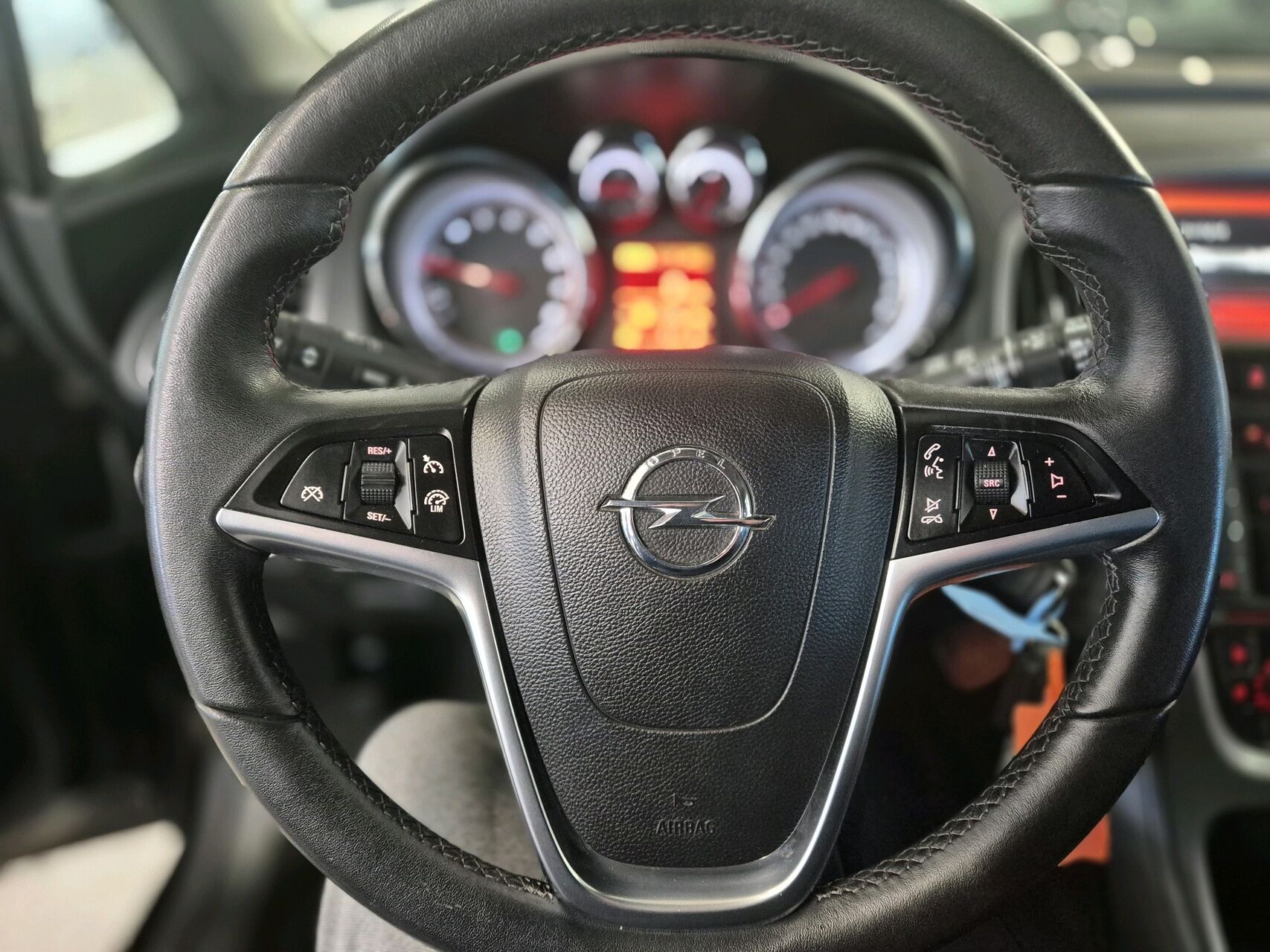 Billede af Opel Astra Sports Tourer 1,4 Turbo Enjoy Start/Stop 140HK Stc 6g