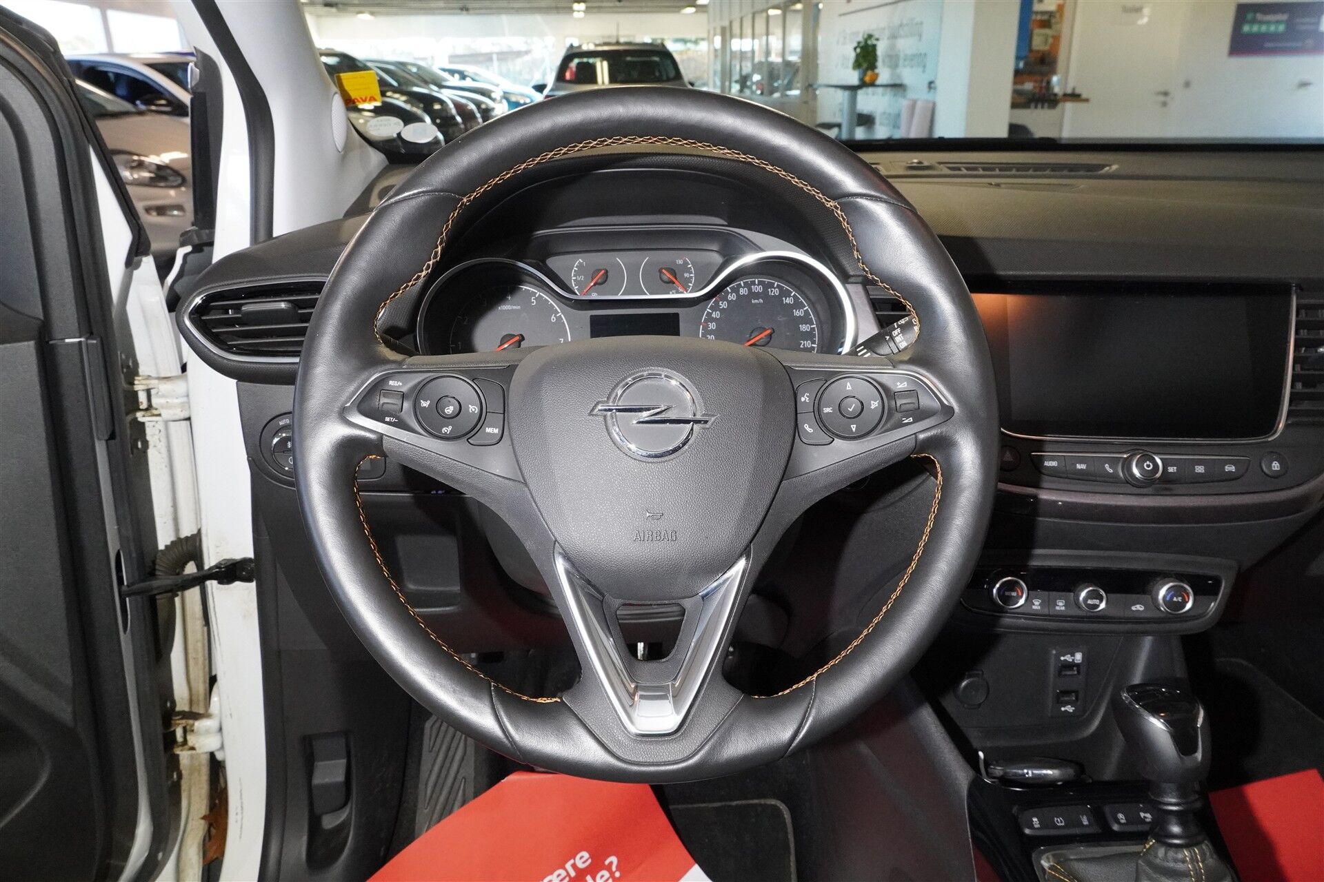 Billede af Opel Crossland X 1,2 T Innovation Start/Stop 130HK 5d 6g