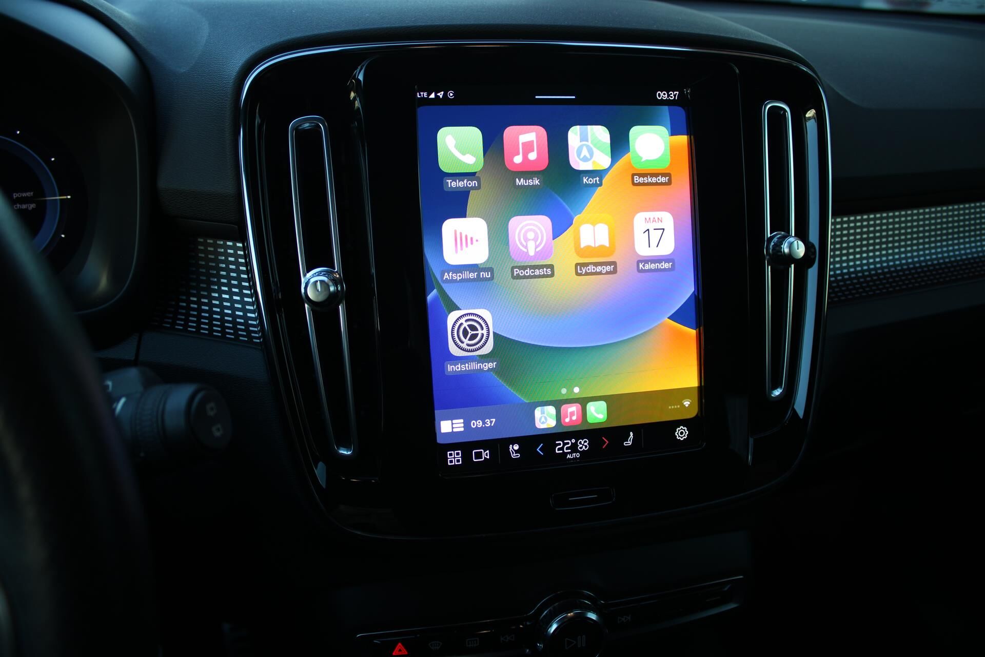 Billede af Volvo XC40 P8 Recharge Twin R-design AWD 408HK 5d Aut.