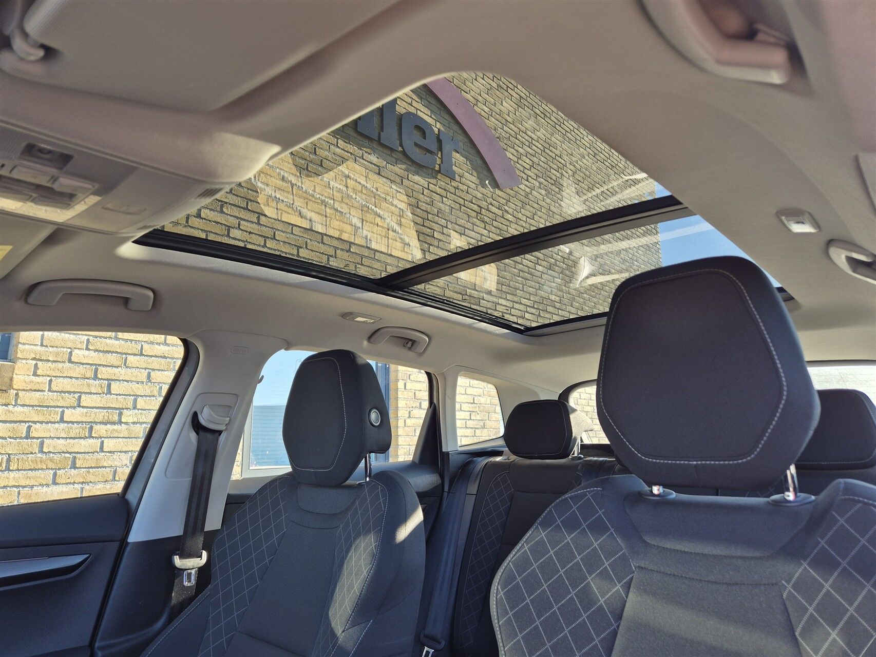 Billede af Skoda Karoq 1,0 TSI Ambition 115HK 5d 6g