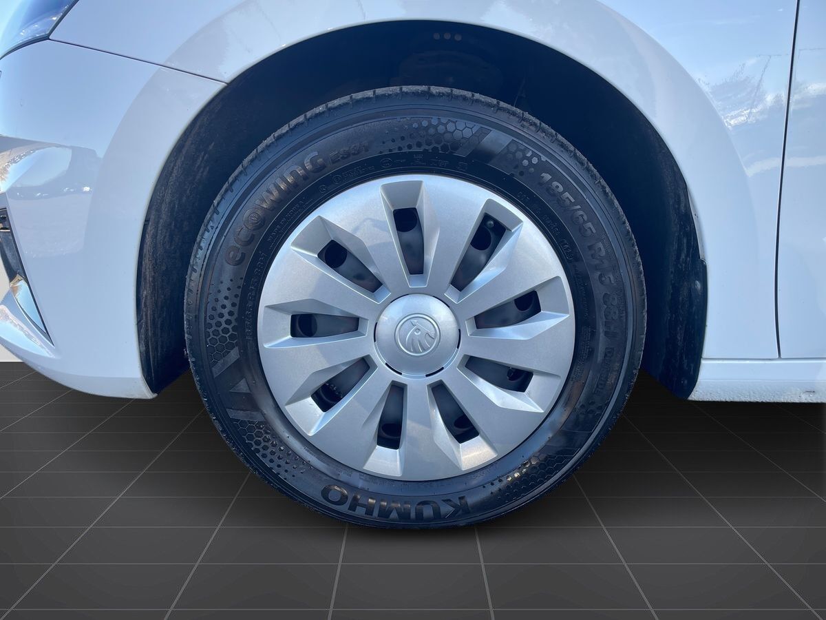 Billede af Skoda Fabia 1,0 MPI Essence 80HK 5d