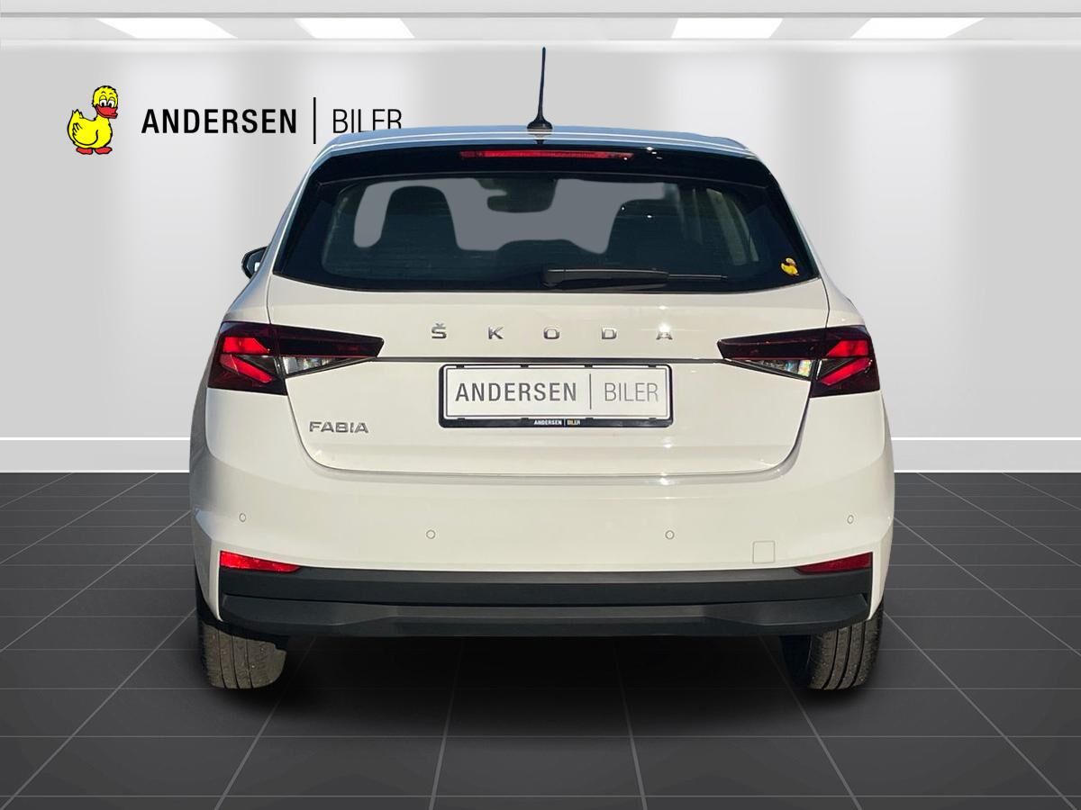 Billede af Skoda Fabia 1,0 MPI Essence 80HK 5d