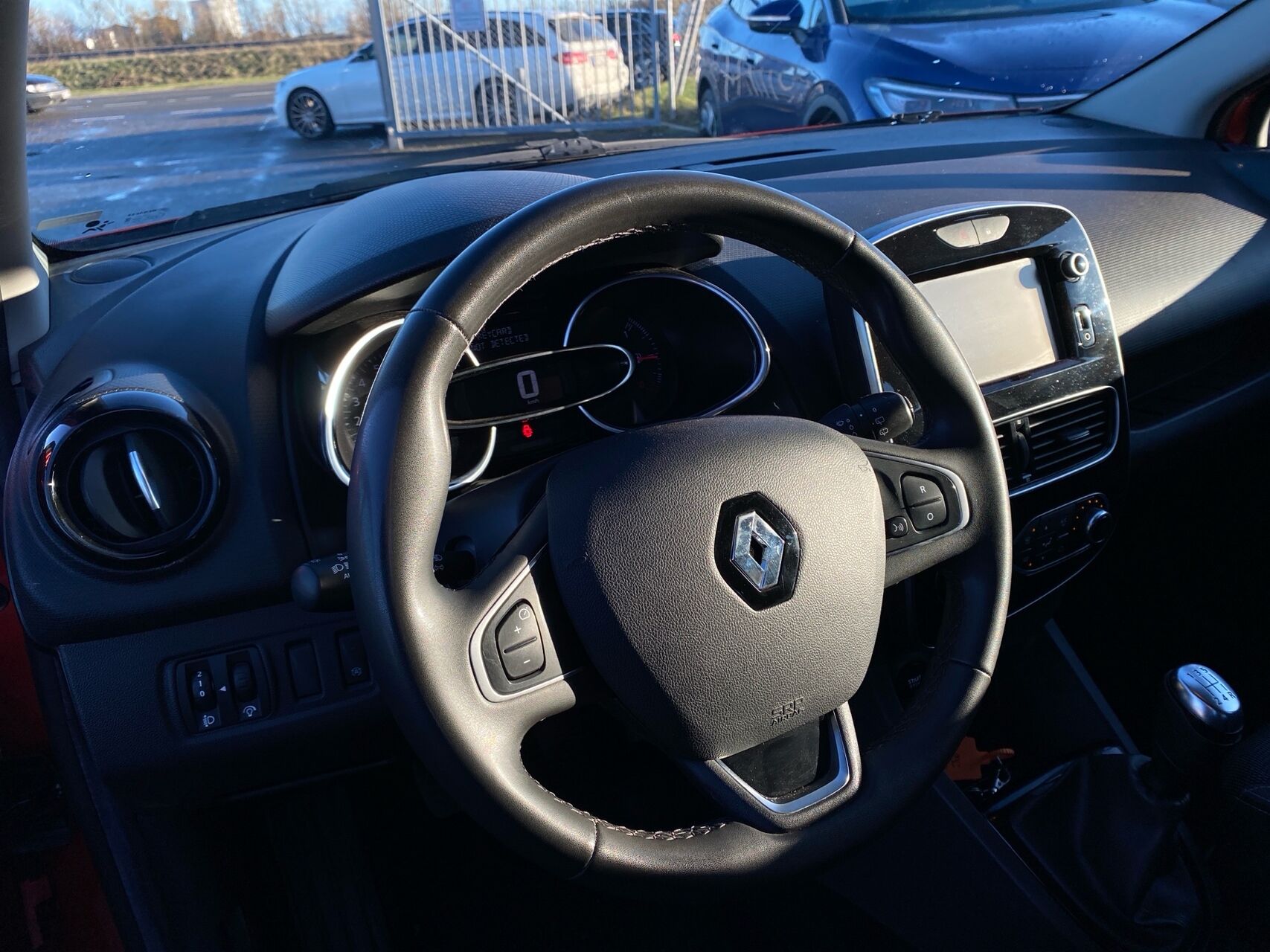 Billede af Renault Clio Sport Tourer 0,9 Energy TCe Zen 90HK Stc