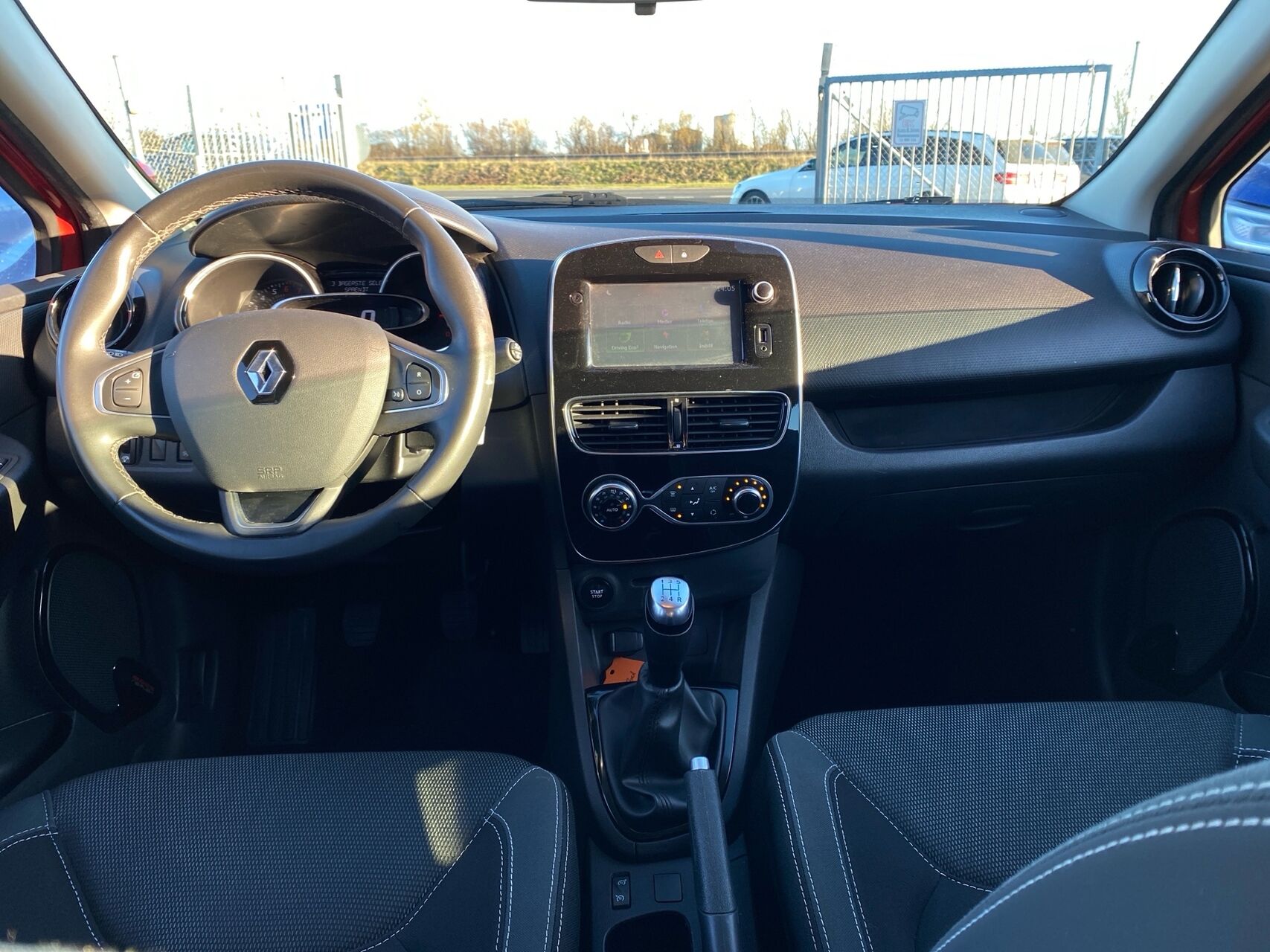 Billede af Renault Clio Sport Tourer 0,9 Energy TCe Zen 90HK Stc