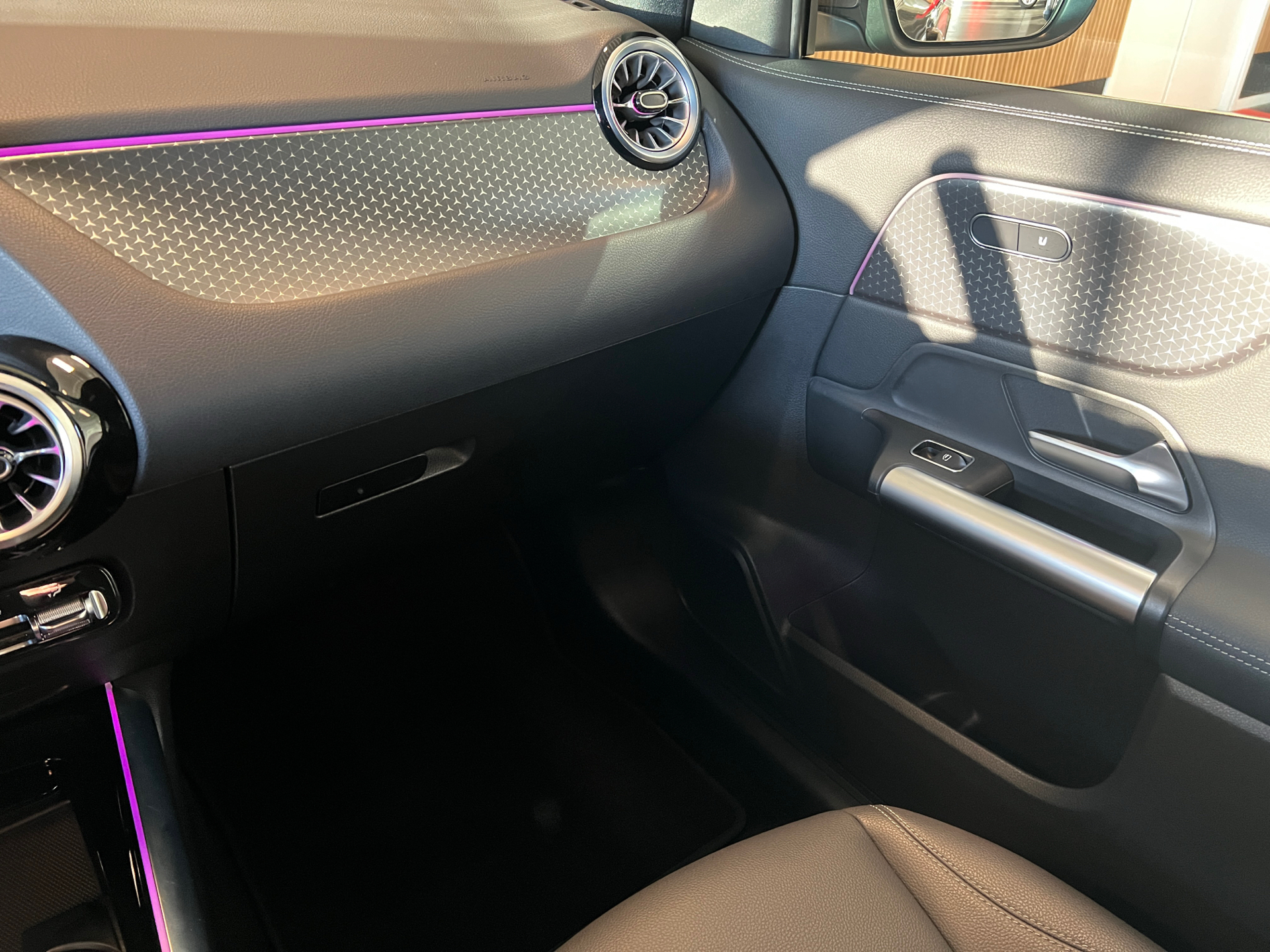 Billede af Mercedes-Benz EQA 250+ EL Progressive 190HK 5d Aut.