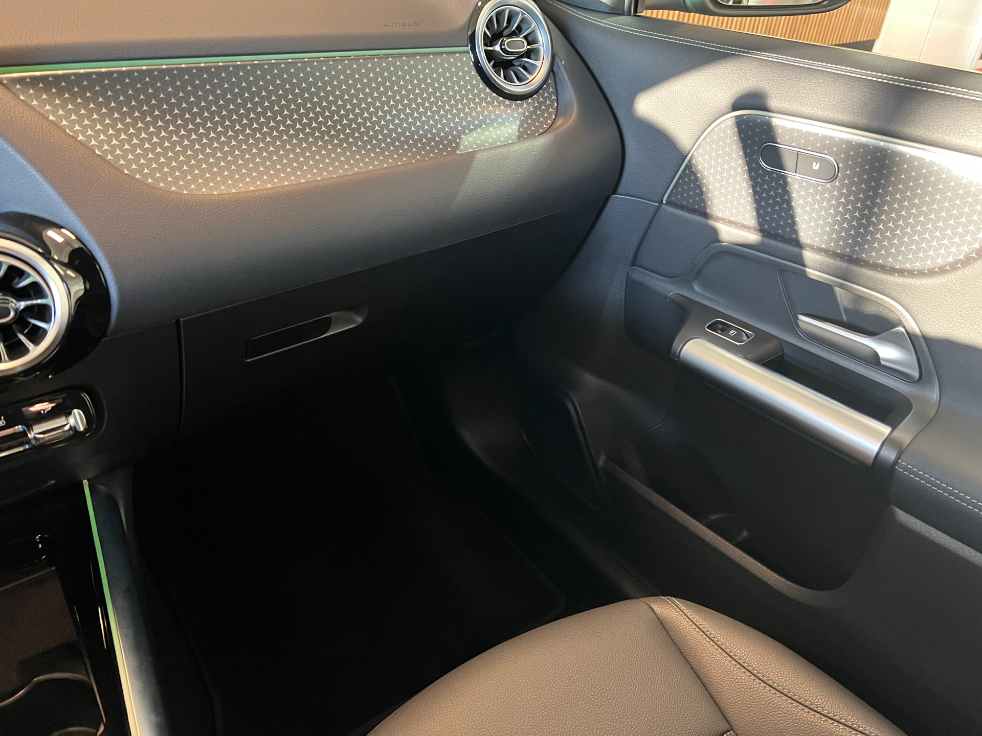 Billede af Mercedes-Benz EQA 250+ EL Progressive 190HK 5d Aut.