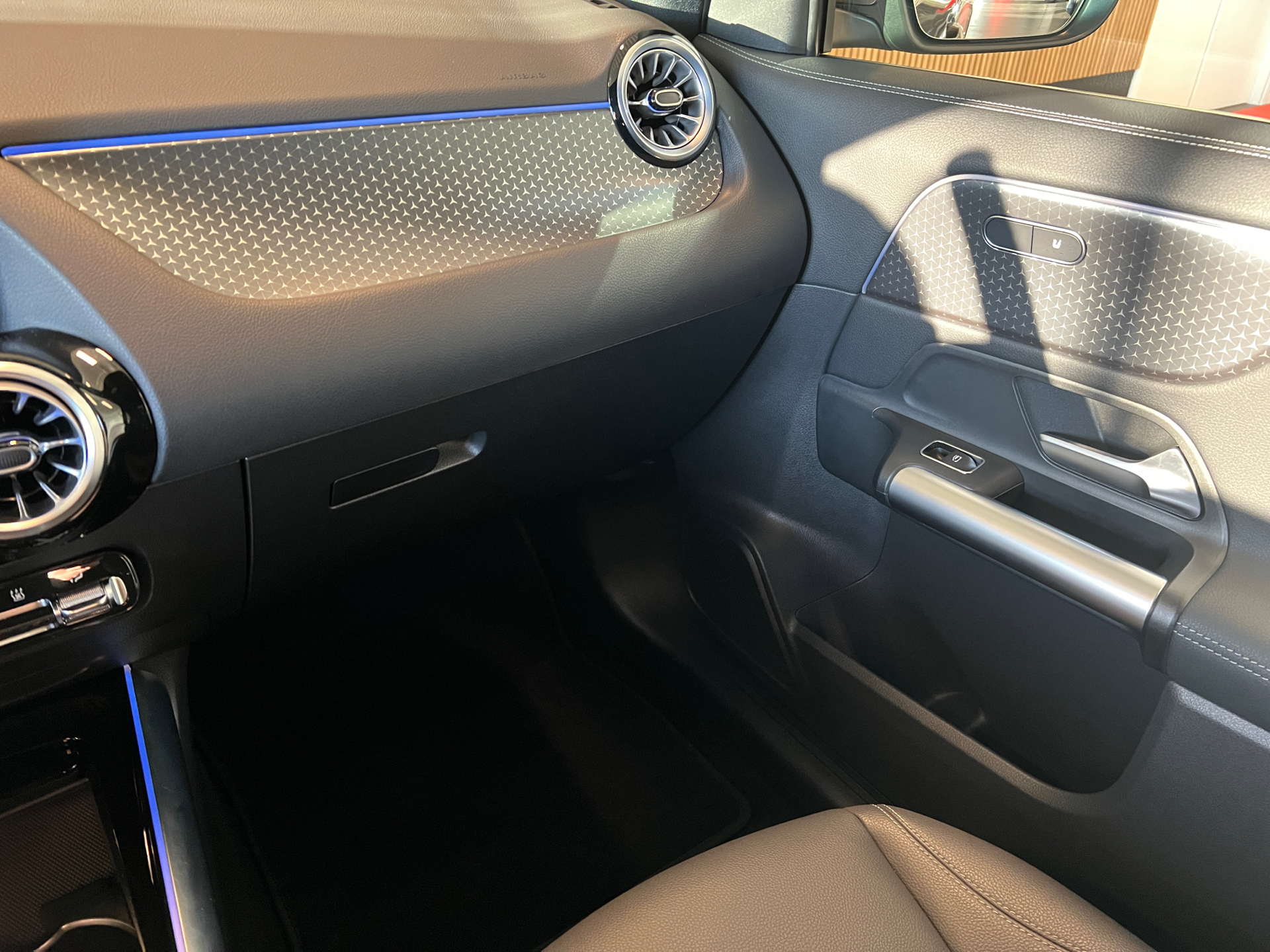 Billede af Mercedes-Benz EQA 250+ EL Progressive 190HK 5d Aut.