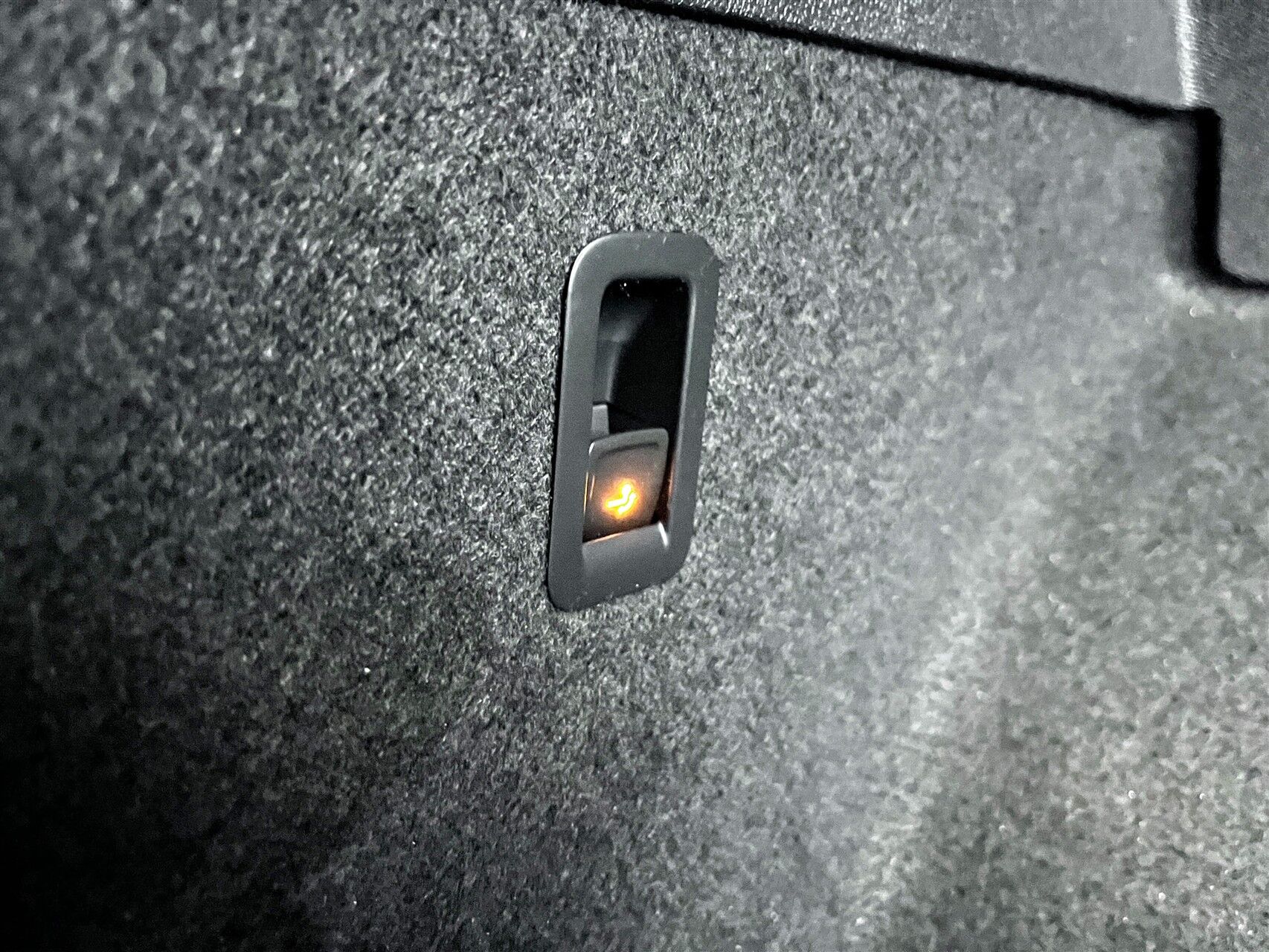 Billede af Seat Leon 1,4 e-Hybrid FR DSG 204HK 5d 6g Aut.