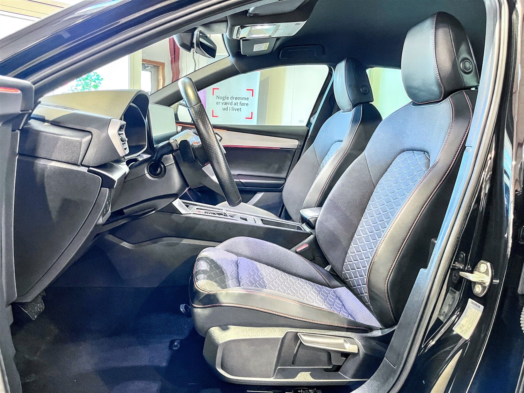 Billede af Seat Leon 1,4 e-Hybrid FR DSG 204HK 5d 6g Aut.