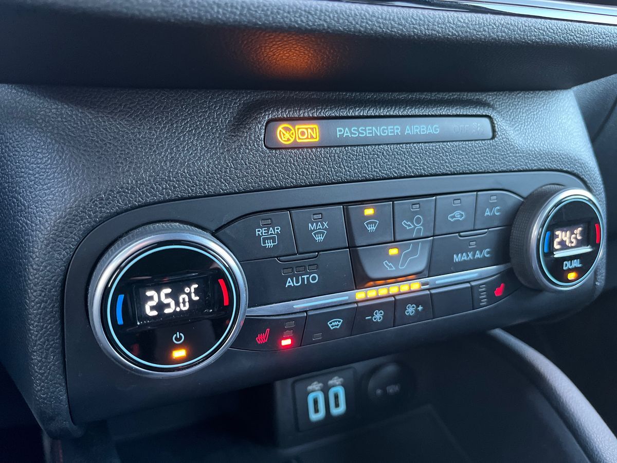 Billede af Ford Kuga 2,5 Plugin-hybrid ST-Line X CVT 225HK 5d Trinl. Gear