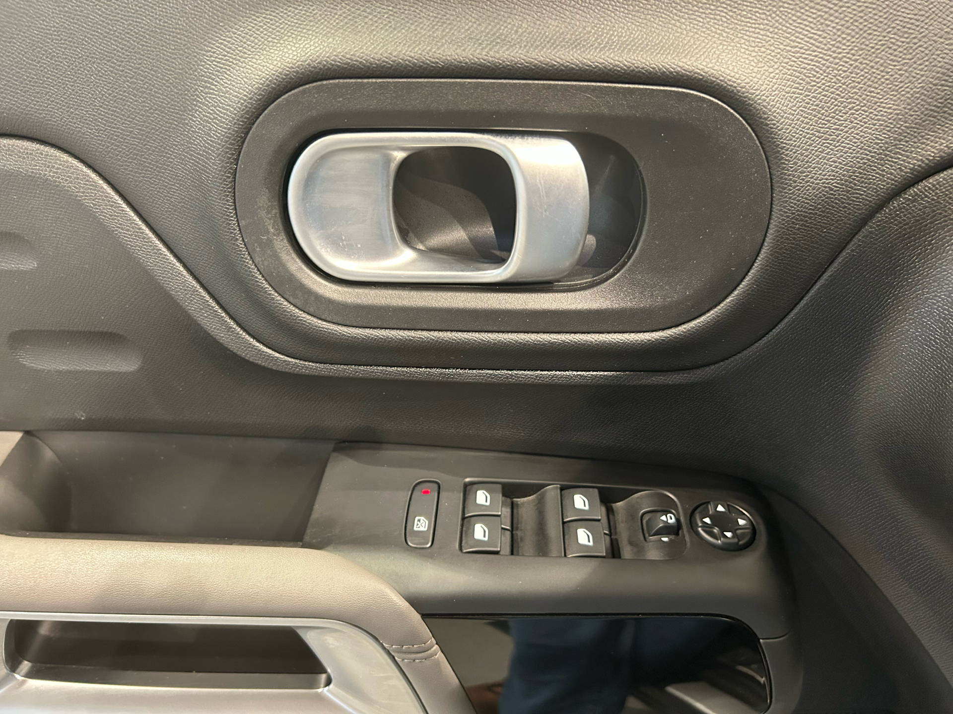 Billede af Citroën C5 Aircross 1,6 Plugin-hybrid Shine Sport EAT8 225HK 5d 8g Aut.