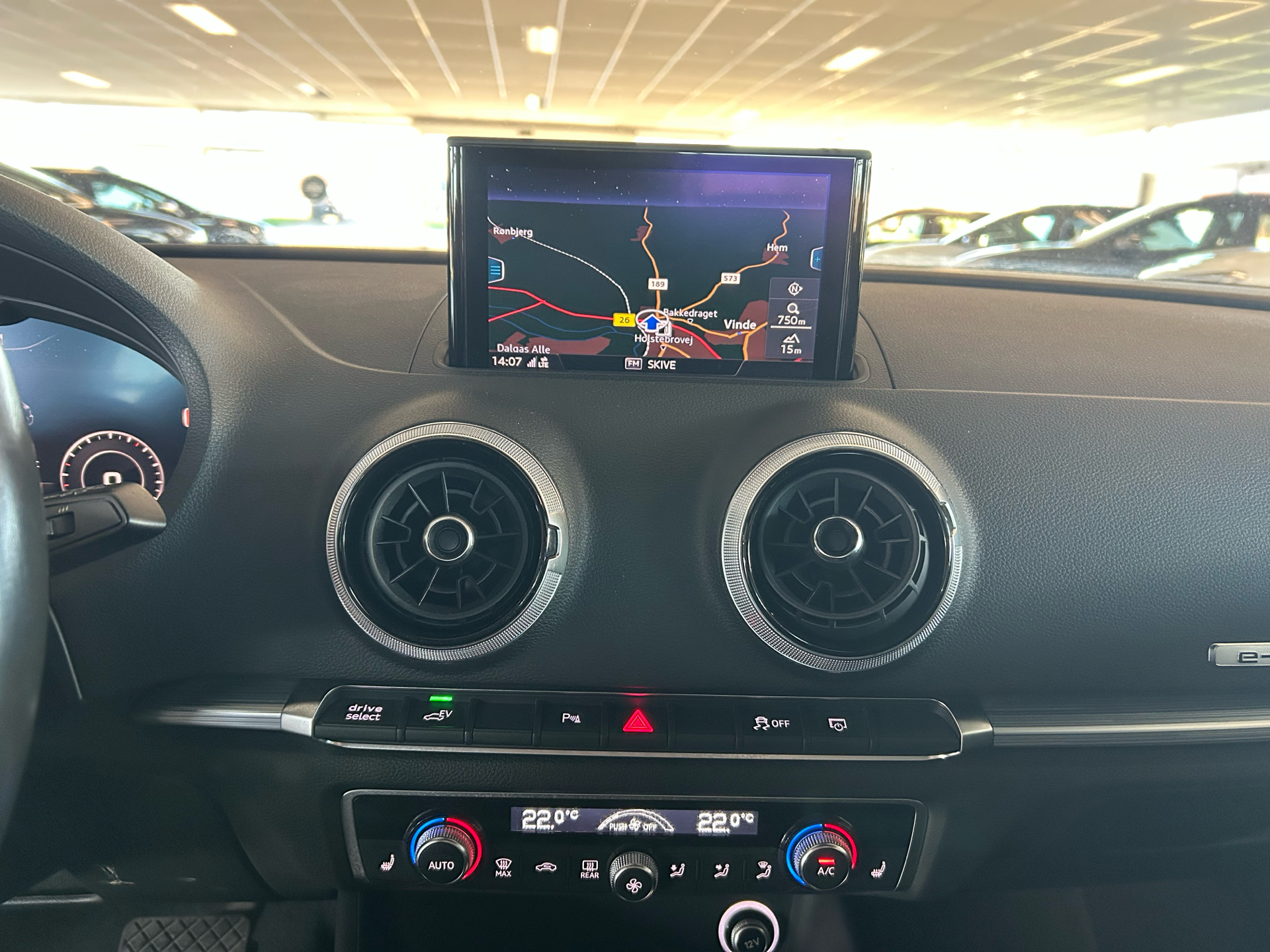 Billede af Audi A3 Sportback 1,4 E-tron  Plugin-hybrid Ambiente S Tronic 204HK 5d 6g Aut.