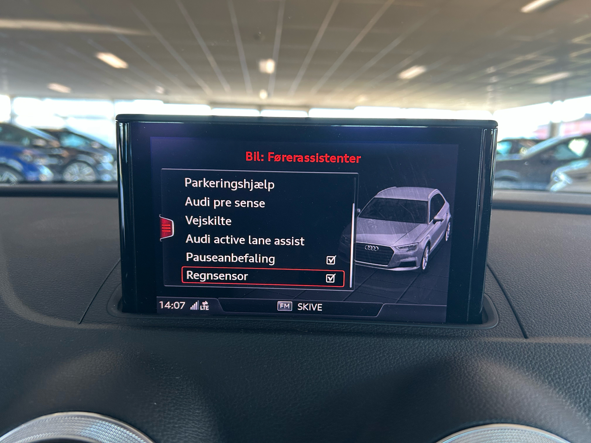 Billede af Audi A3 Sportback 1,4 E-tron  Plugin-hybrid Ambiente S Tronic 204HK 5d 6g Aut.