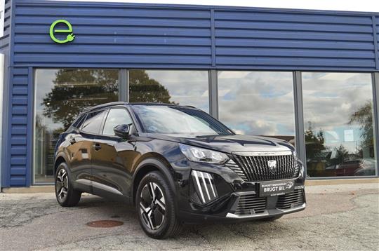 Peugeot 2008 1,2 PureTech First Selection EAT8 130HK 5d 8g Aut.