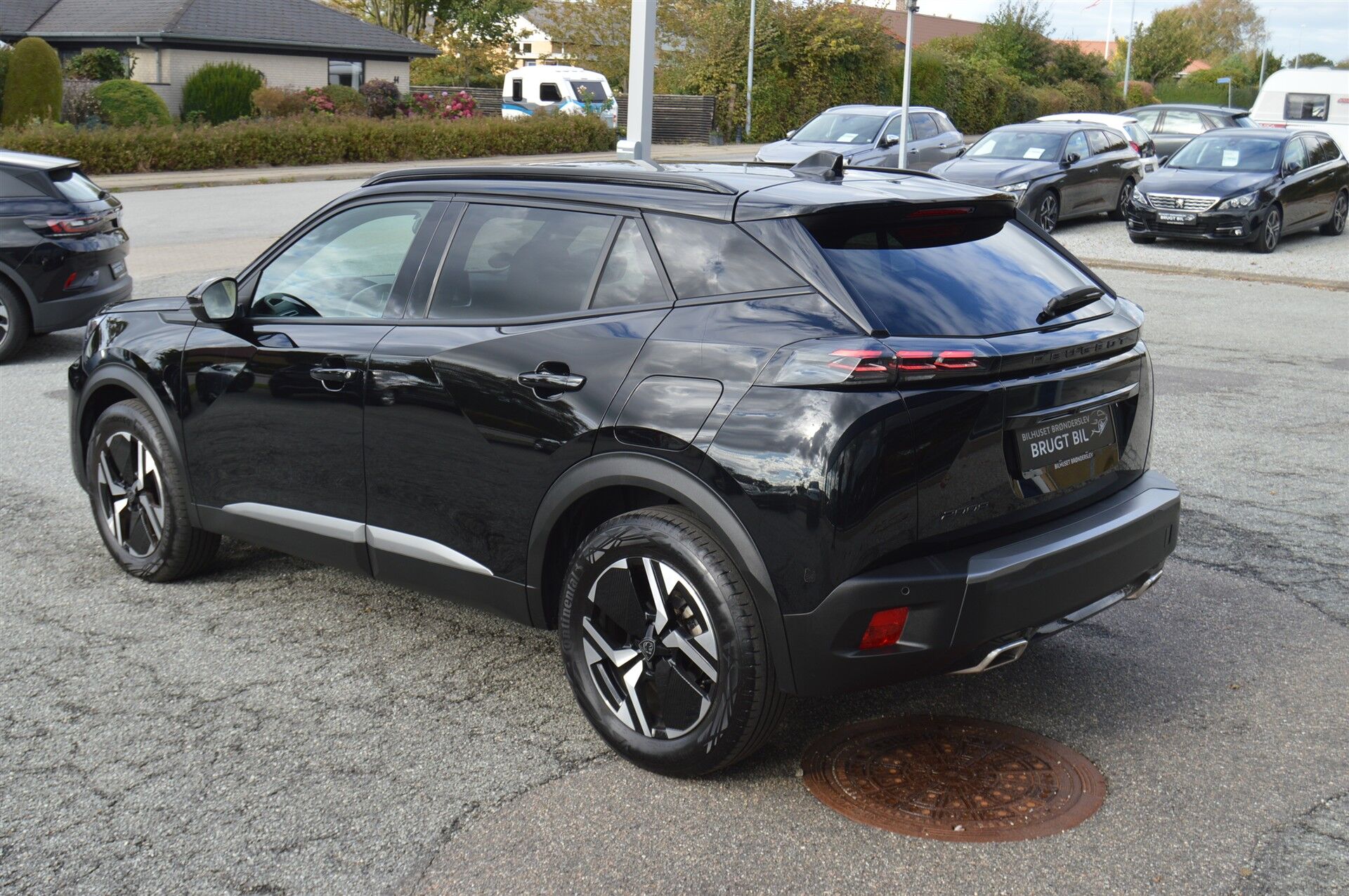 Billede af Peugeot 2008 1,2 PureTech First Selection EAT8 130HK 5d 8g Aut.