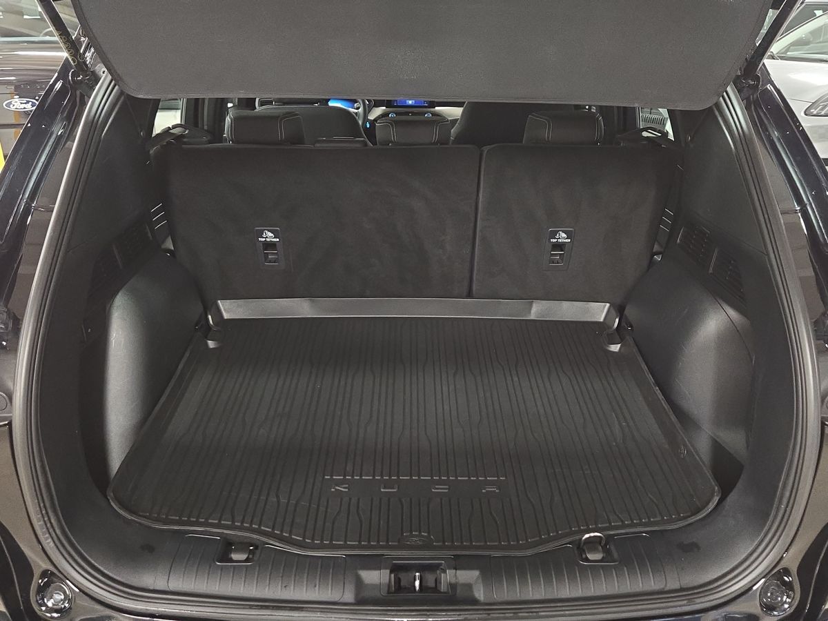 Billede af Ford Kuga 2,5 Plugin-hybrid Titanium CVT 225HK 5d Trinl. Gear