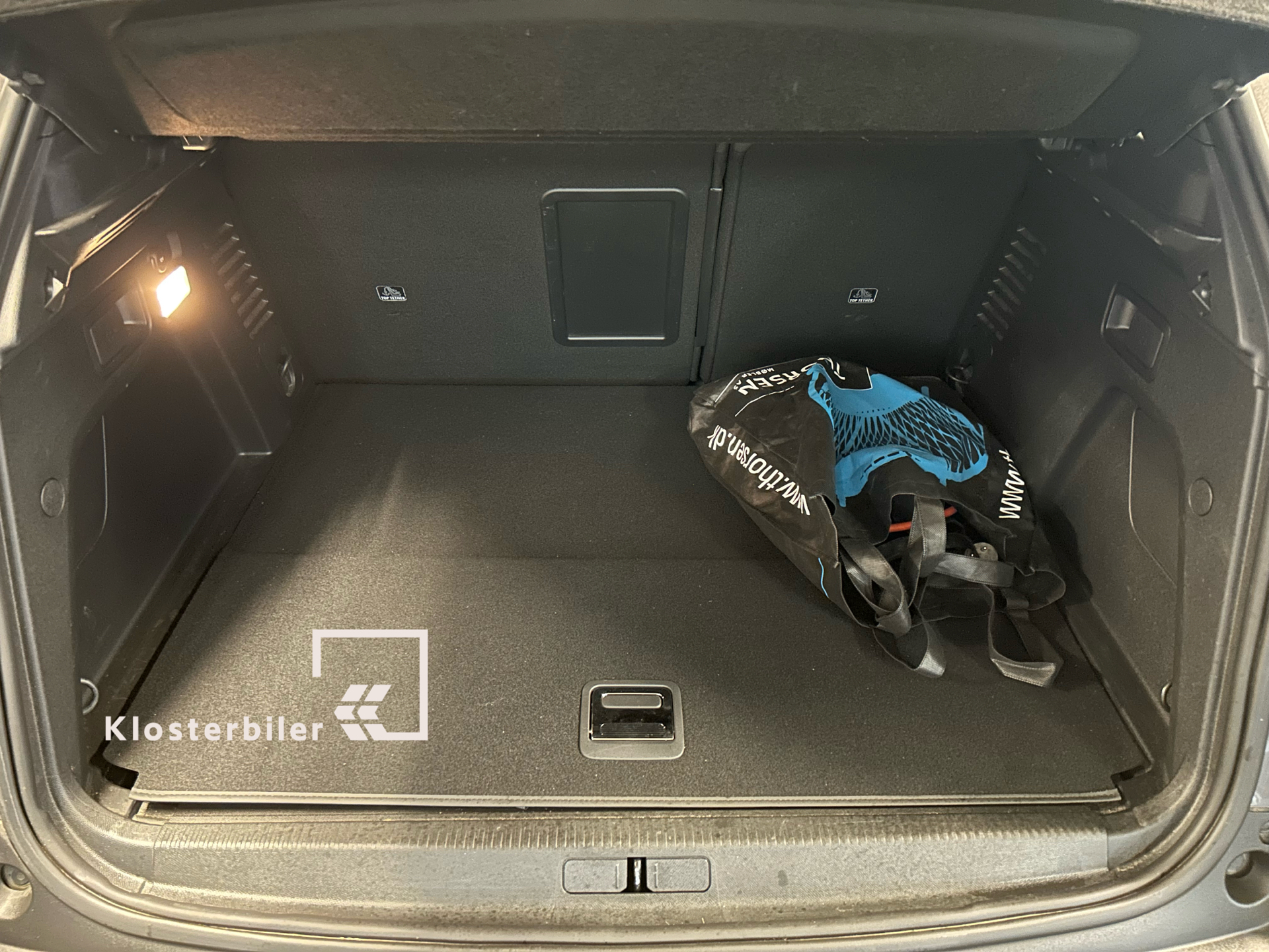 Billede af Peugeot 3008 1,6 PureTech  Plugin-hybrid Allure Pack EAT8 225HK 5d 8g Aut.