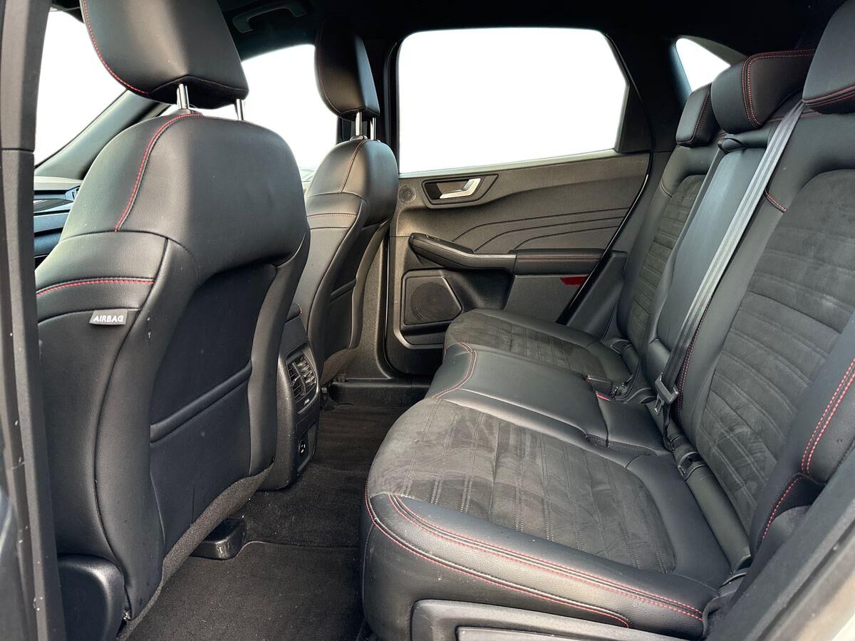 Billede af Ford Kuga 2,5 Plugin-hybrid ST-Line X CVT 225HK 5d Trinl. Gear