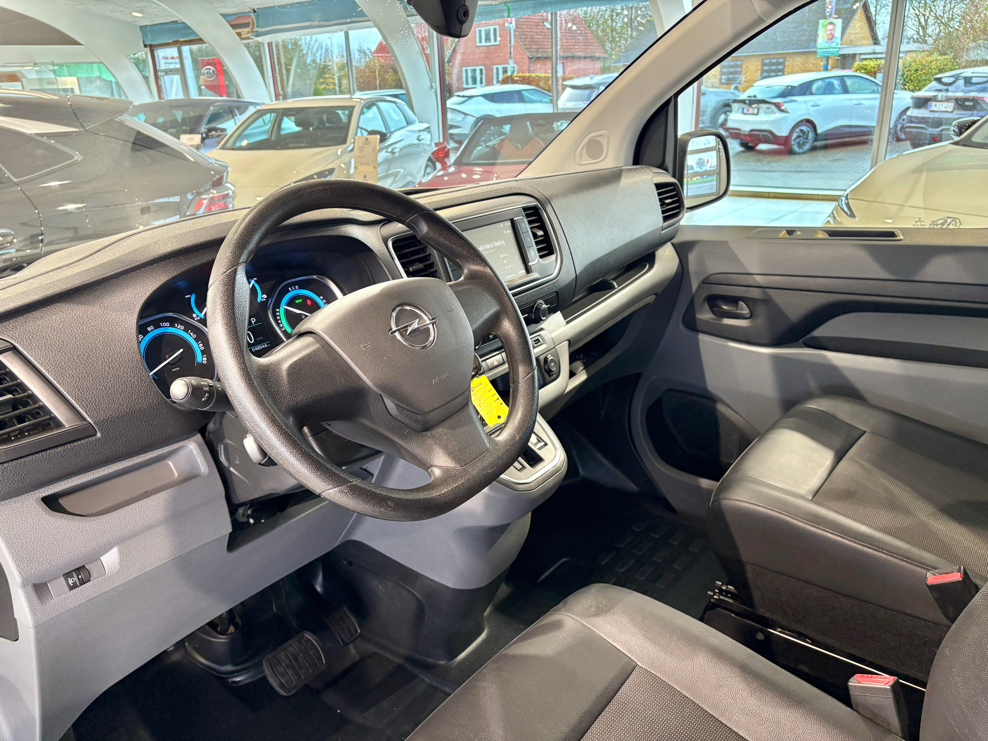 Billede af Opel Vivaro-e L2V1 EL Edition 136HK Van Aut. 