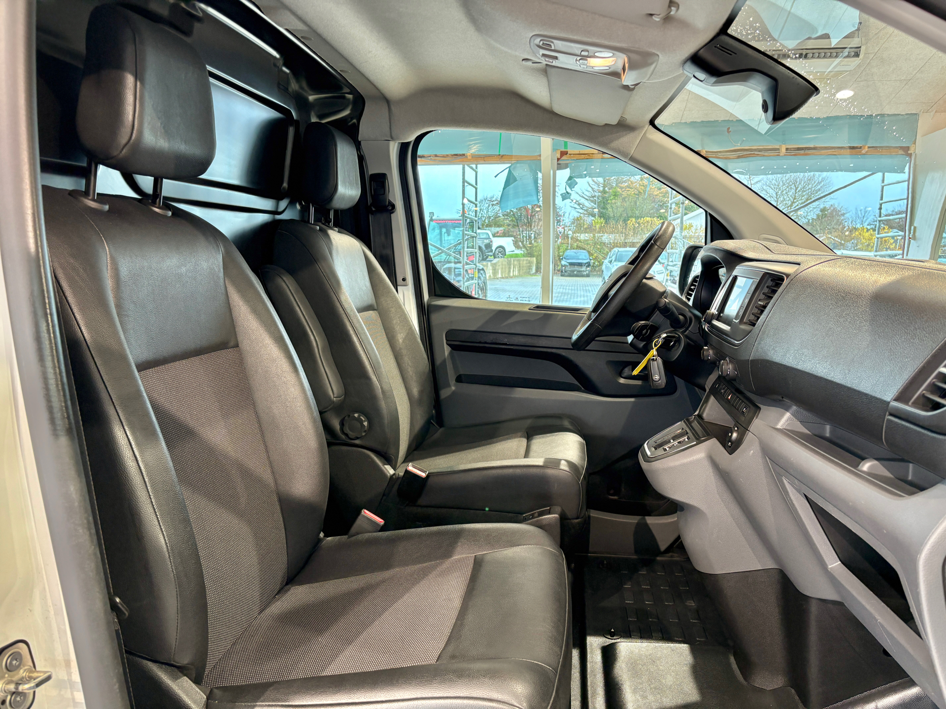 Billede af Opel Vivaro-e L2V1 EL Edition 136HK Van Aut. 