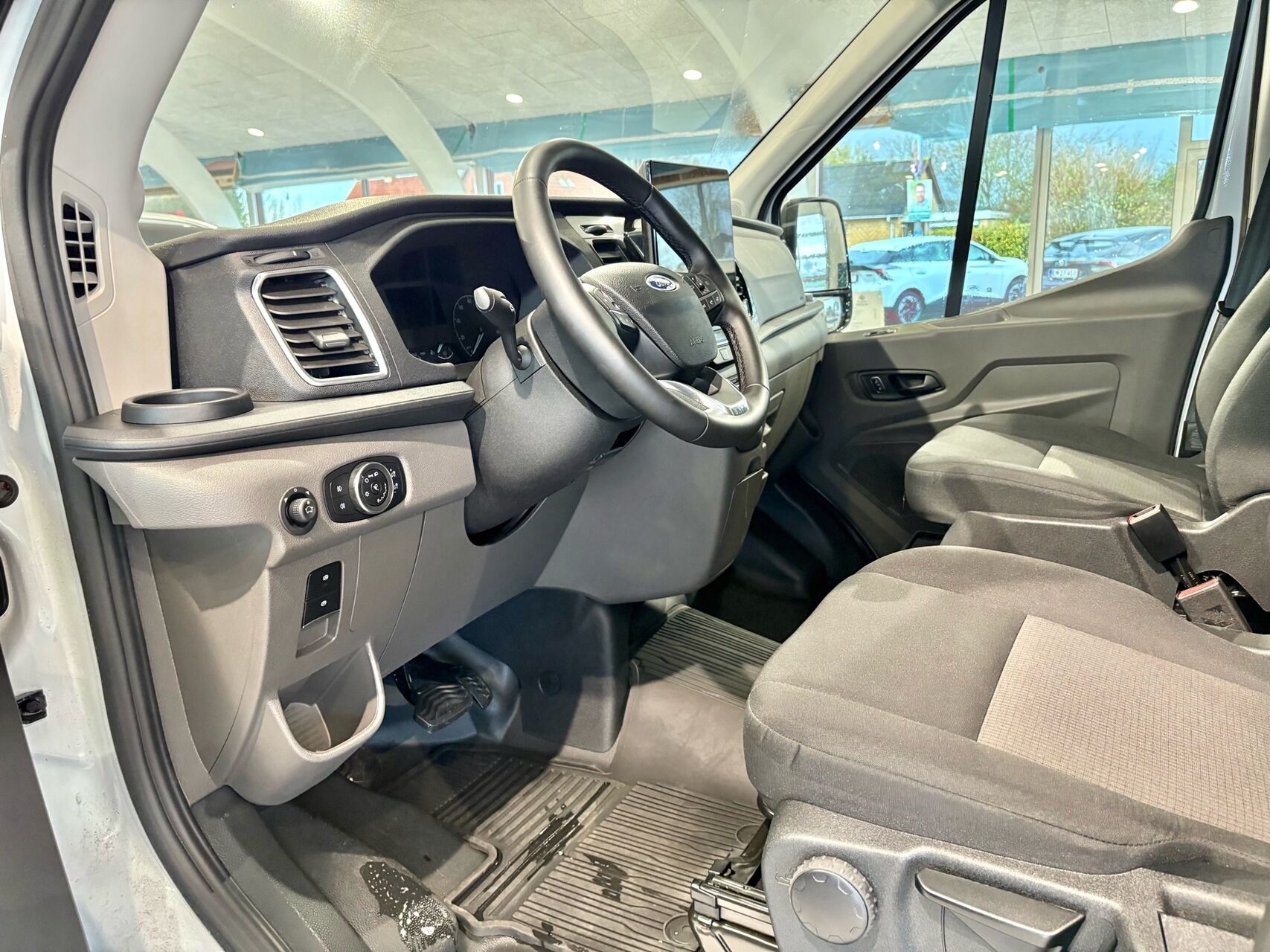 Billede af Ford E-Transit 350 L3H2 EL Trend RWD 184HK Van Aut.