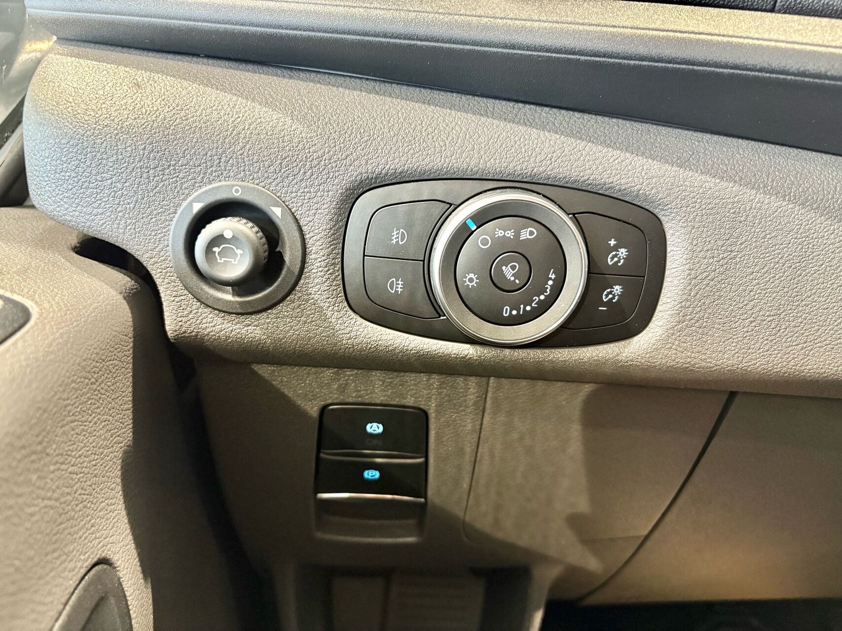 Billede af Ford E-Transit 350 L3H2 EL Trend RWD 184HK Van Aut.