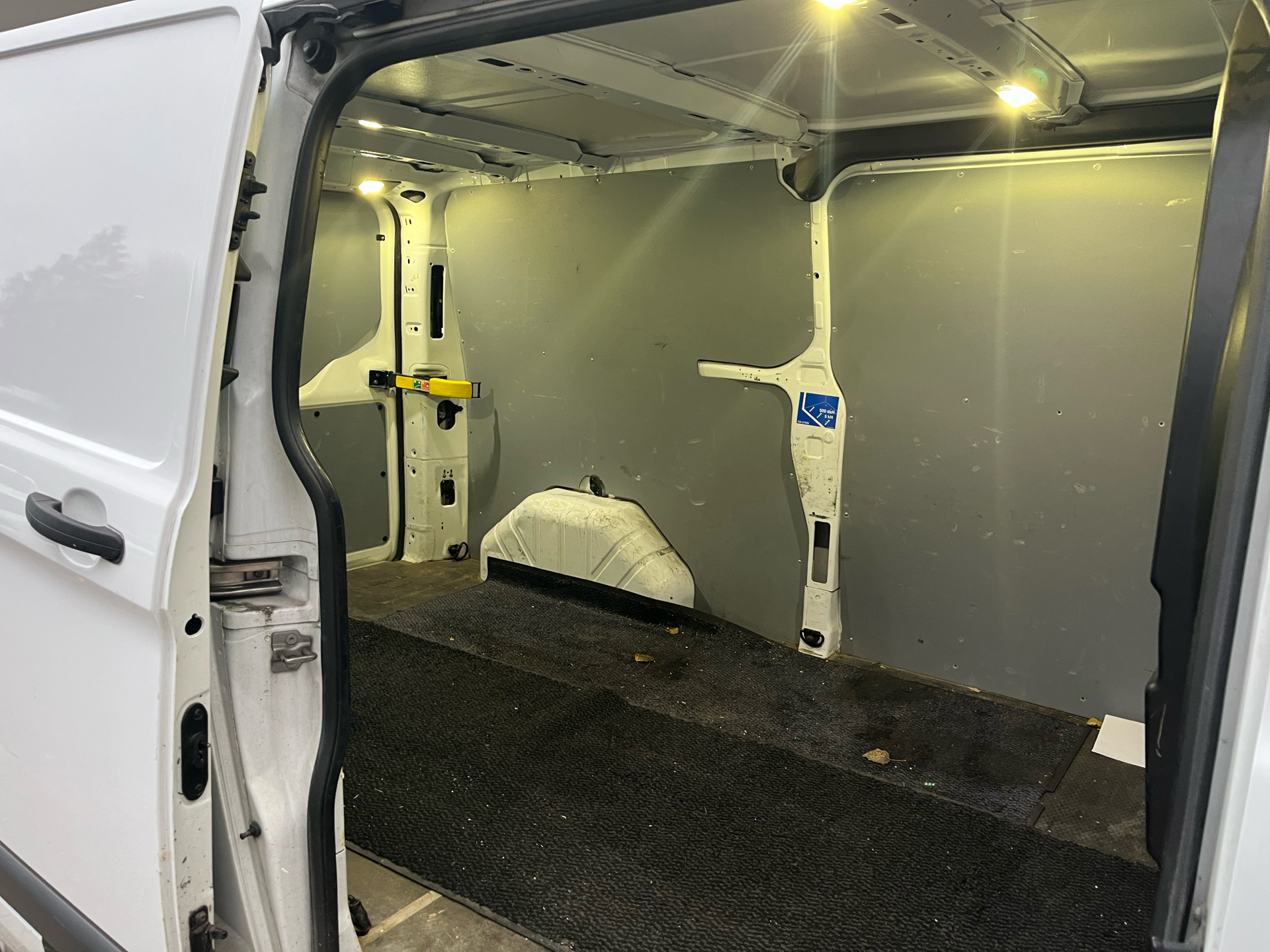 Billede af Ford Transit Custom 290 L2H1 2,0 TDCi Trend 130HK Van 6g