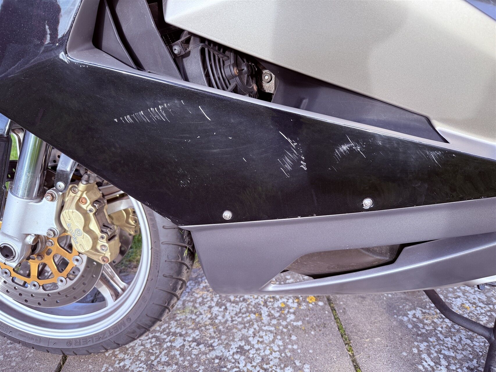 Billede af Aprilia RST1000 1000 Futura 113HK 6g